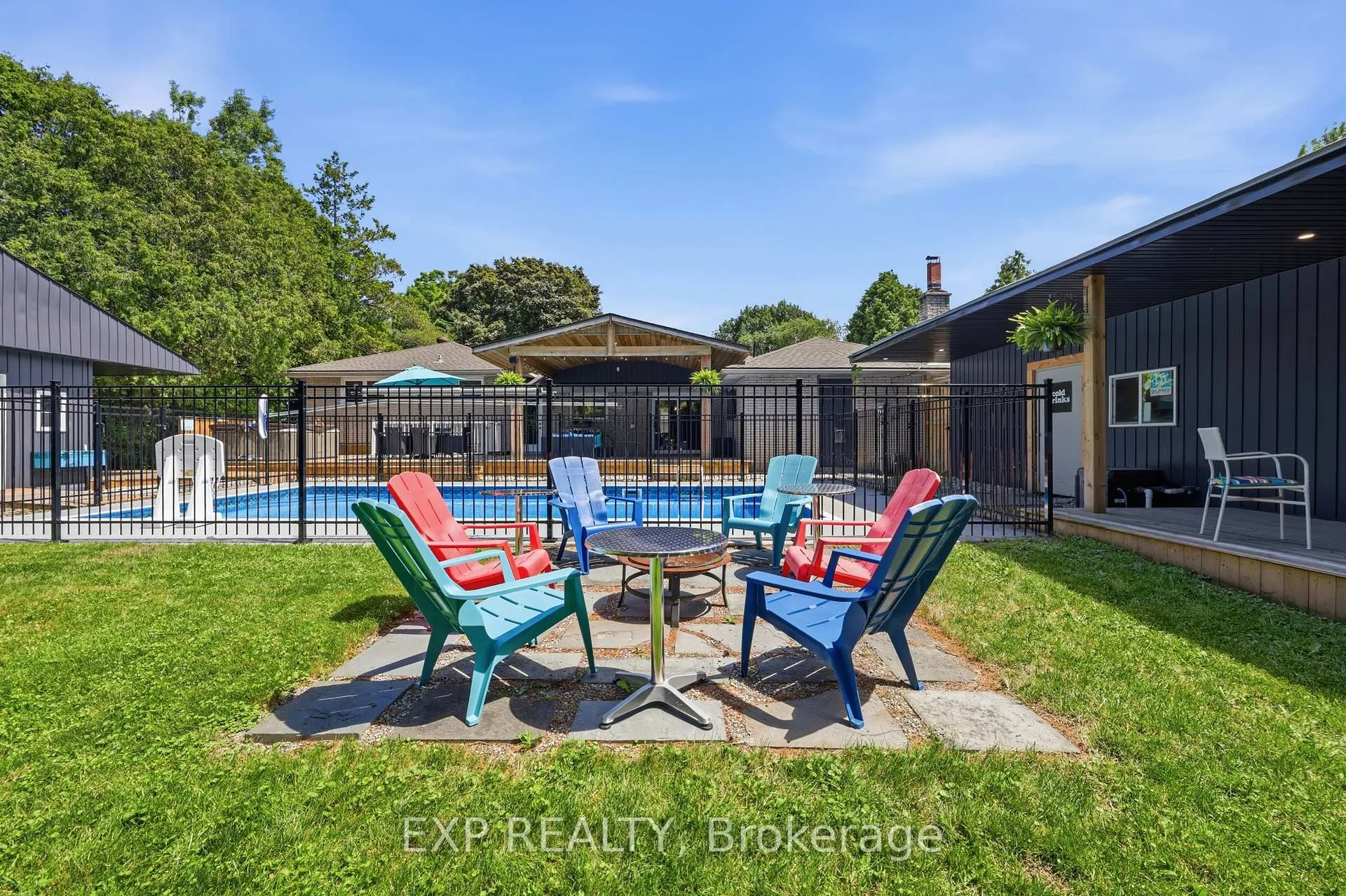 Photo 43 of 282 Harmony Road, Hamilton, Meadowlands — HOMEH