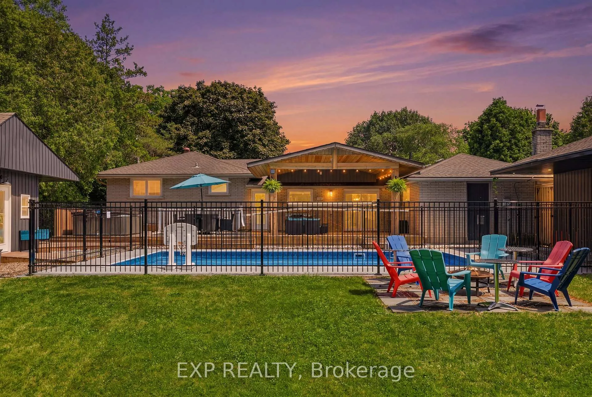 Photo 44 of 282 Harmony Road, Hamilton, Meadowlands — HOMEH
