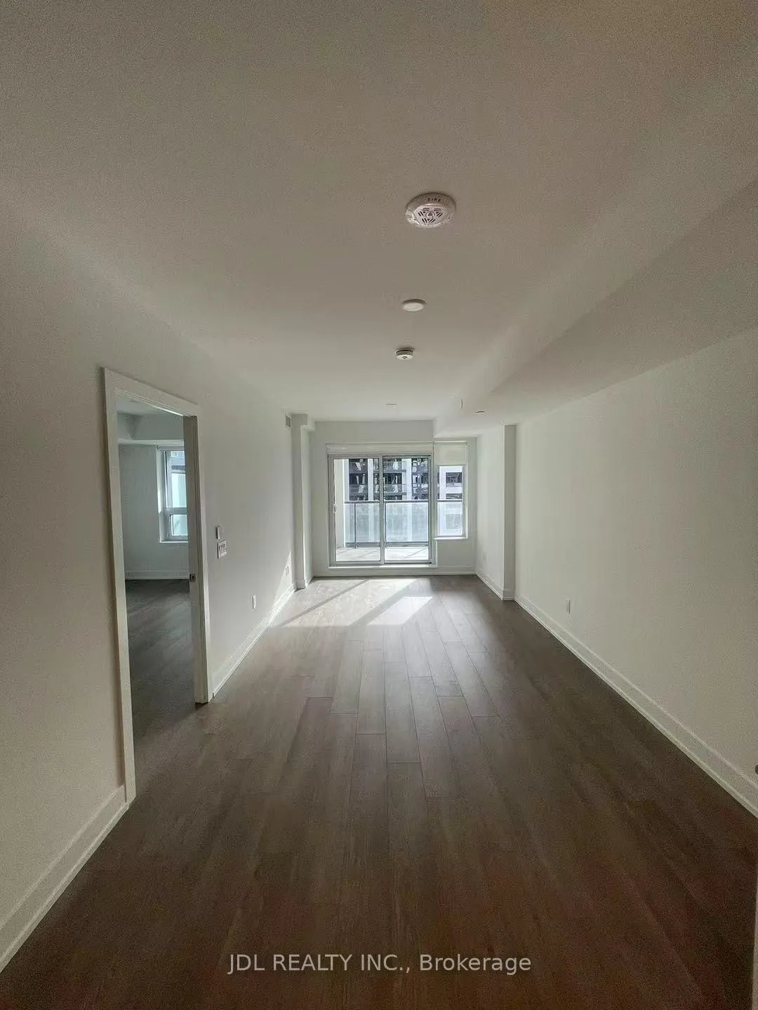 Photo 2 of Unit 802, 9 Clegg Road, Markham, Unionville — HOMEH