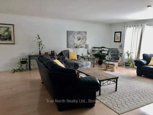 Photo 12 of 5 Devonshire Street, Kapuskasing — HOMEH