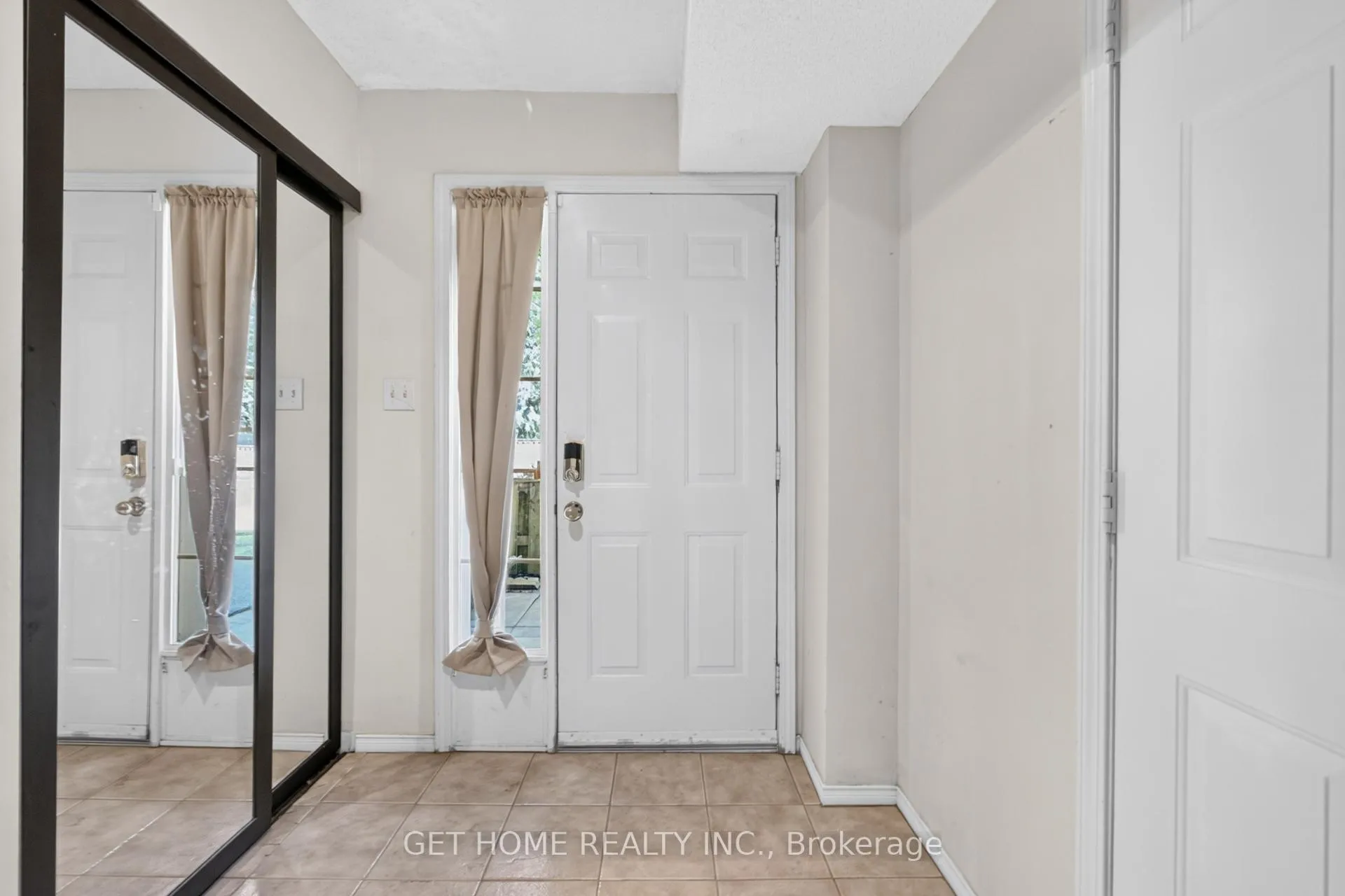 Photo 10 of Unit 27, 1735 Walnut Lane, Pickering, Town Centre — HOMEH