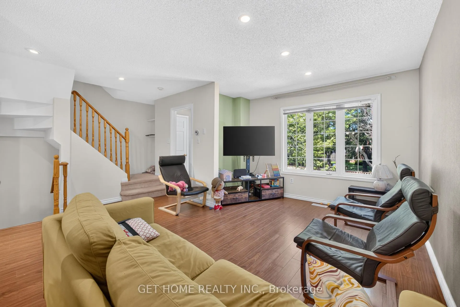 Photo 14 of Unit 27, 1735 Walnut Lane, Pickering, Town Centre — HOMEH