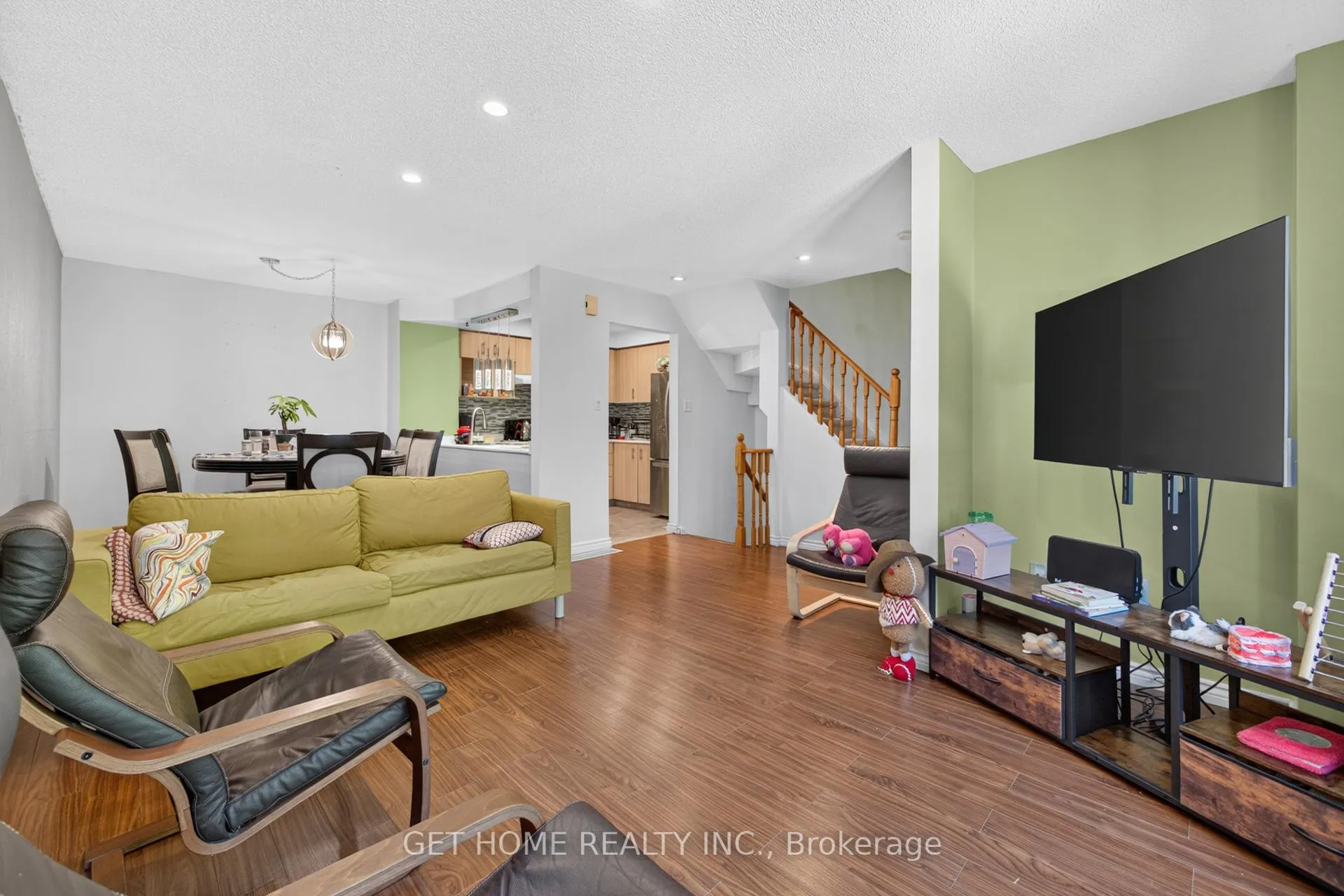Photo 15 of Unit 27, 1735 Walnut Lane, Pickering, Town Centre — HOMEH
