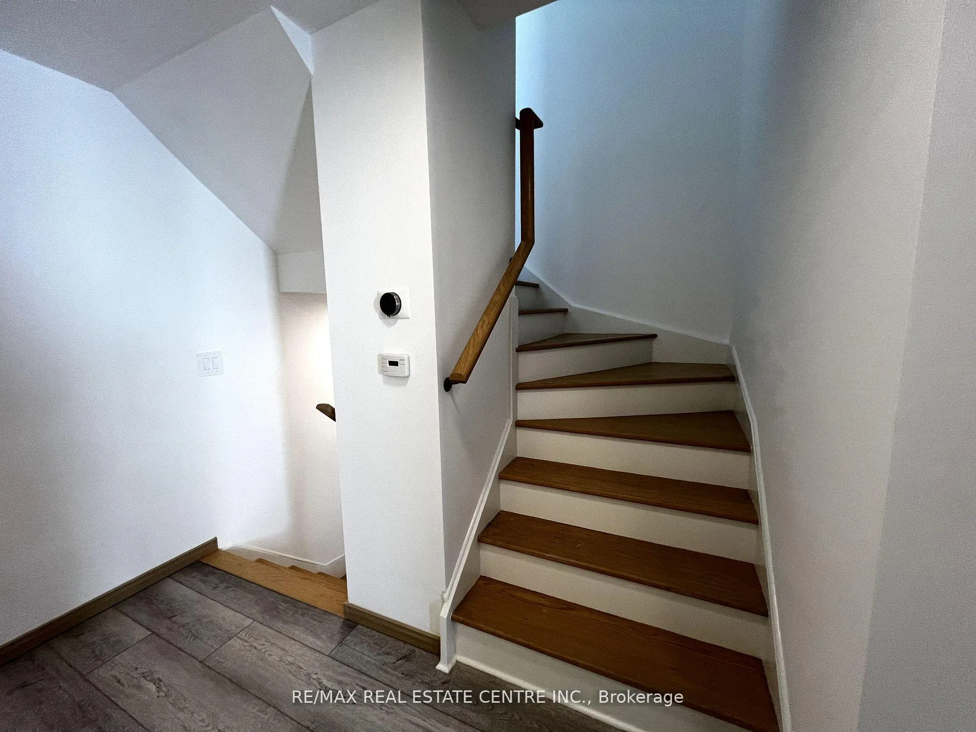 Photo 42 of Unit 307, 3445 Sheppard Avenue E, Scarborough, Tam O'Shanter-Sullivan — HOMEH