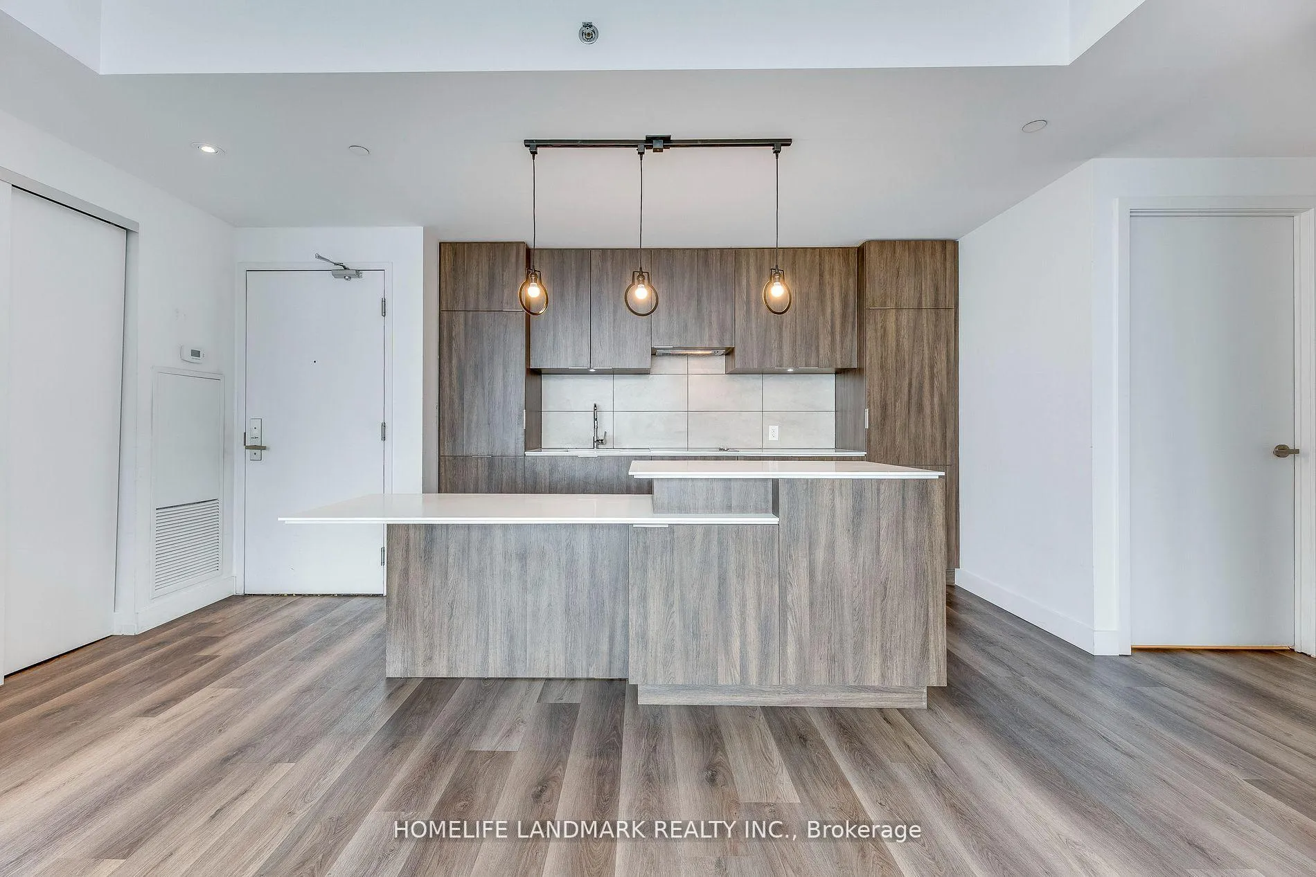 Photo 3 of Unit 4307, 5 St Joseph Street, Toronto, Bay Street Corridor — HOMEH