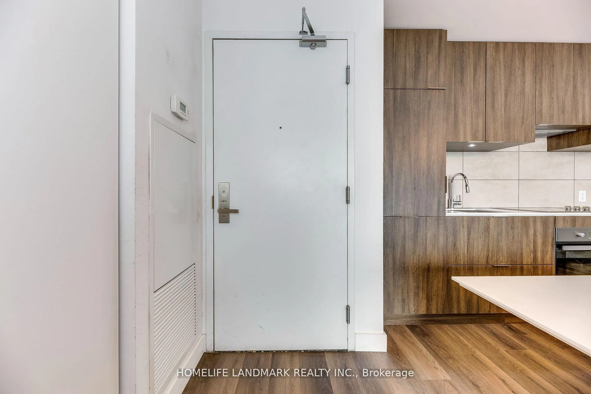 Photo 15 of Unit 4307, 5 St Joseph Street, Toronto, Bay Street Corridor — HOMEH