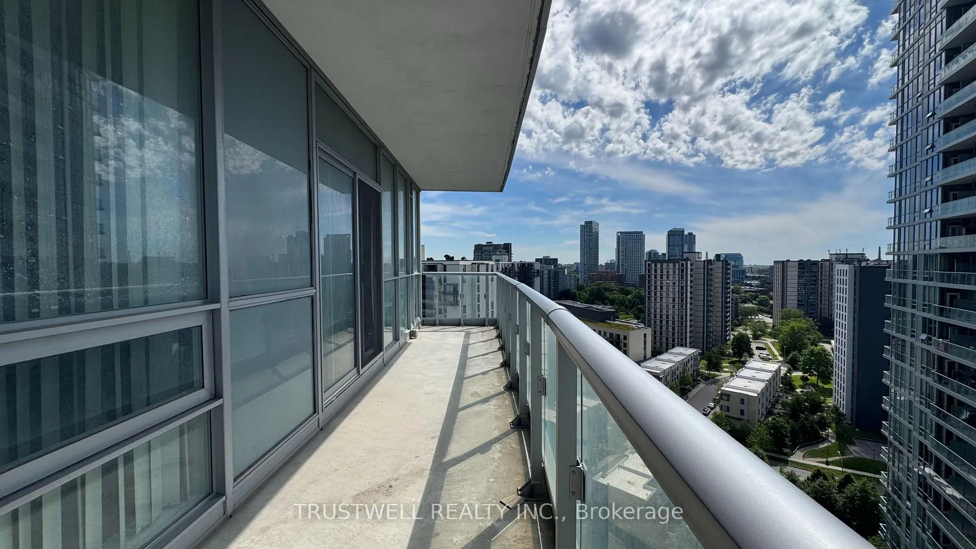 Photo 11 of Unit 1508, 66 Forest Manor Road, North York, Henry Farm — HOMEH