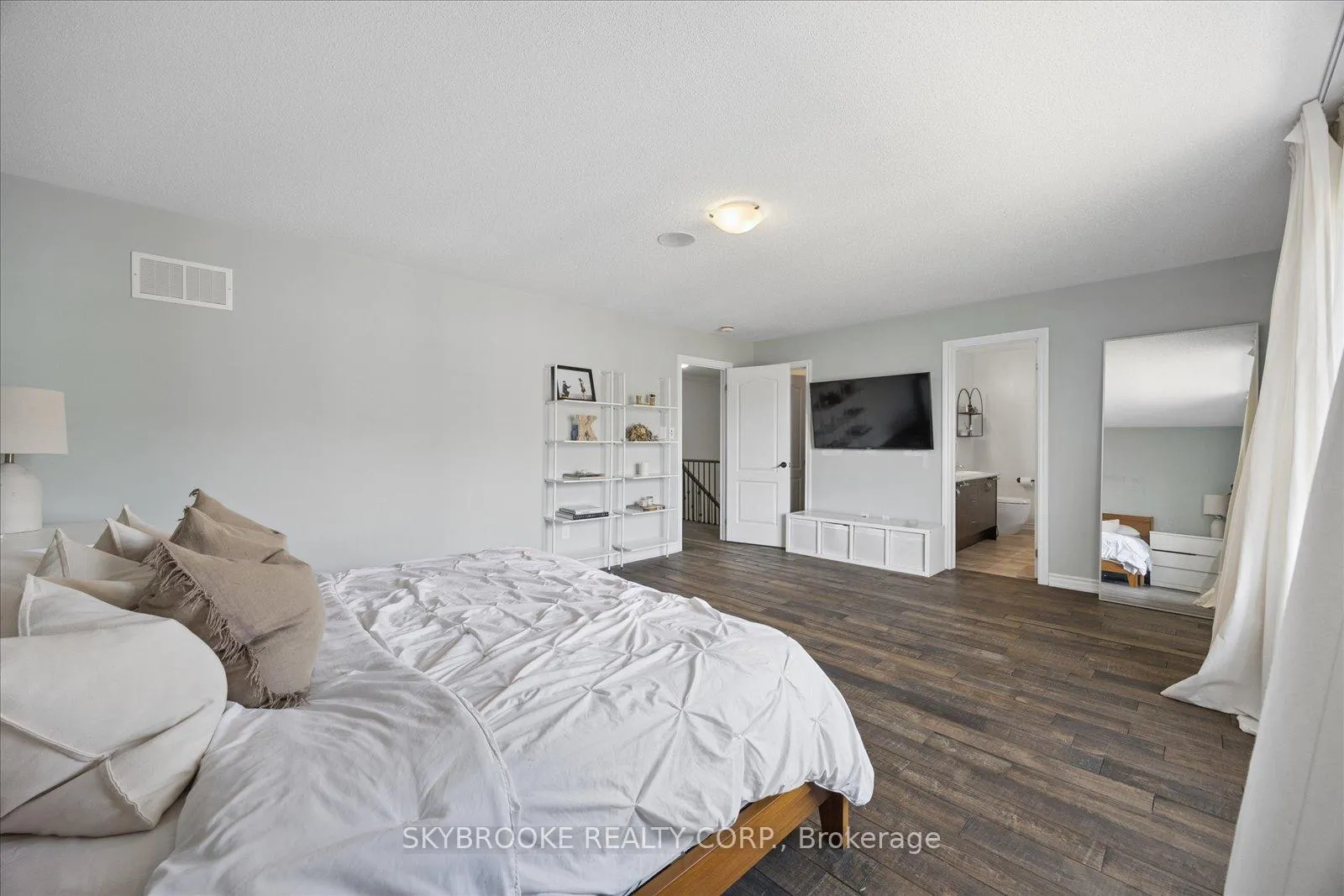 Photo 21 of 1150 Wharram Way, Innisfil, Lefroy — HOMEH