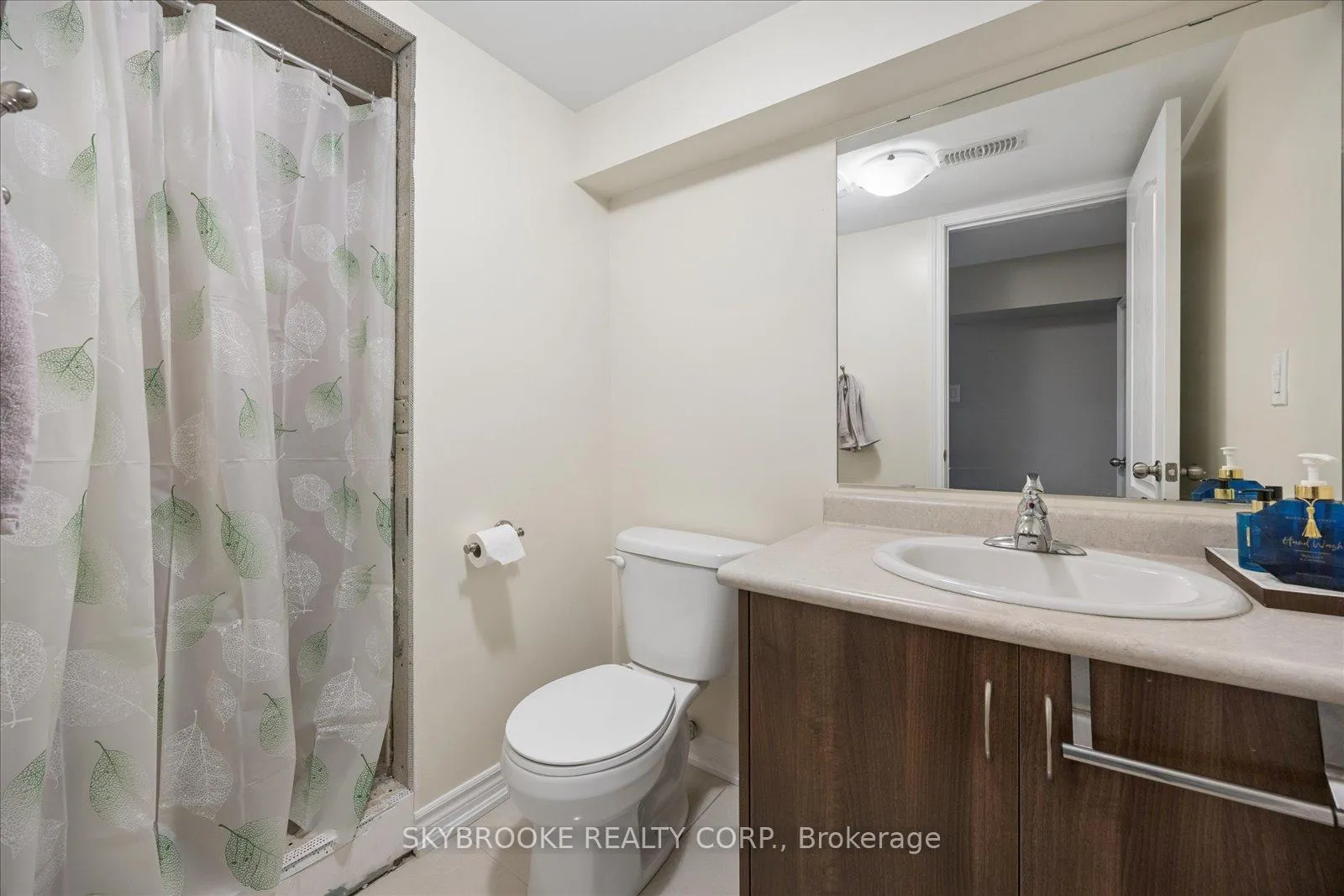 Photo 39 of 1150 Wharram Way, Innisfil, Lefroy — HOMEH