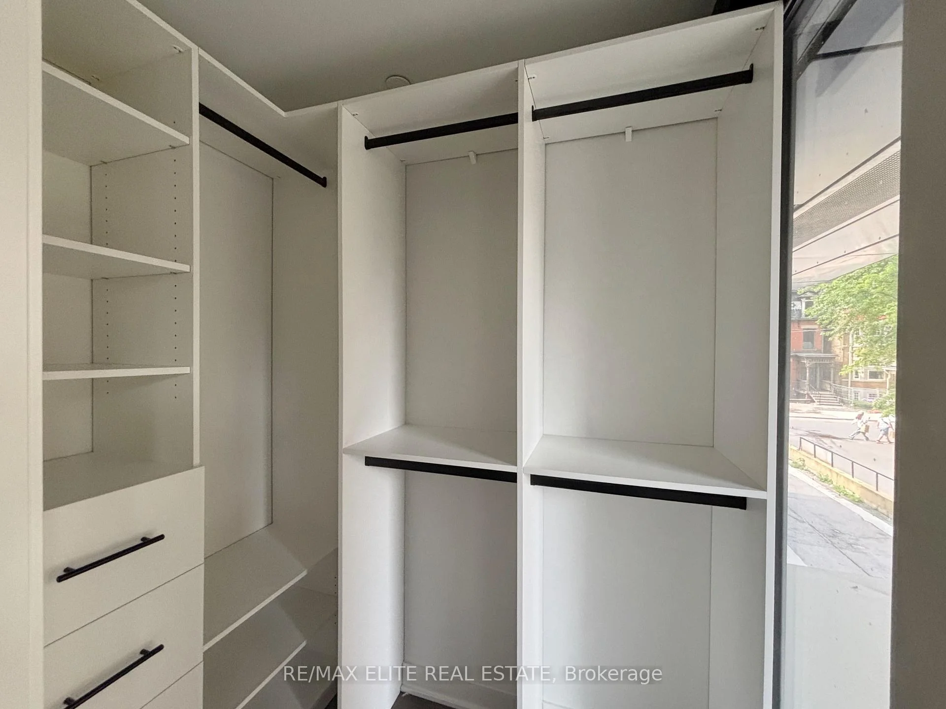 Photo 12 of Unit TH10, 55 Charles Street E, Toronto, Church-Yonge Corridor — HOMEH