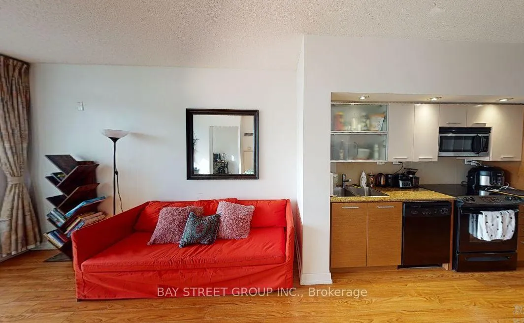 Photo 4 of Unit 302, 8 Telegram Mews, Toronto, Waterfront Communities — HOMEH