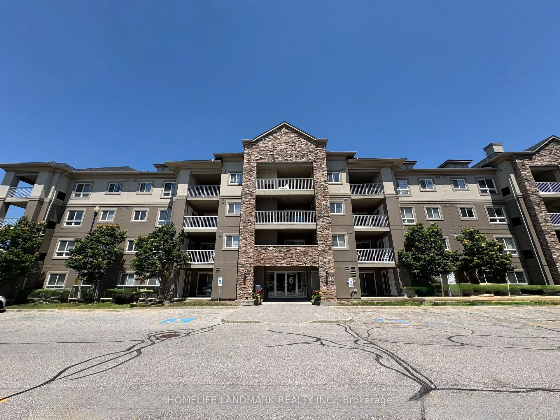 Photo 33 of Unit 2310, 6 Dayspring Circle, Brampton, Goreway Drive Corridor — HOMEH
