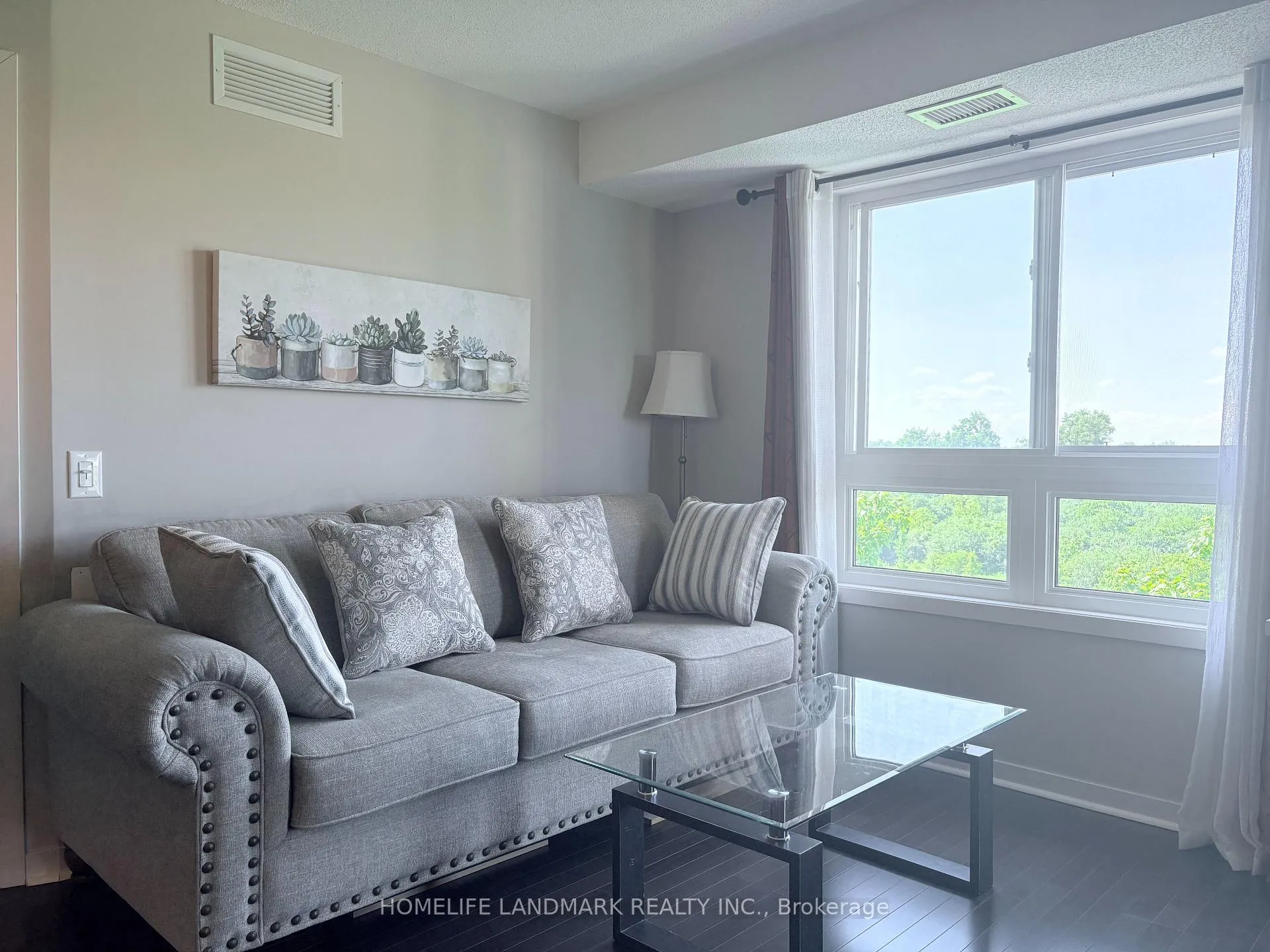 Photo 11 of Unit 2310, 6 Dayspring Circle, Brampton, Goreway Drive Corridor — HOMEH