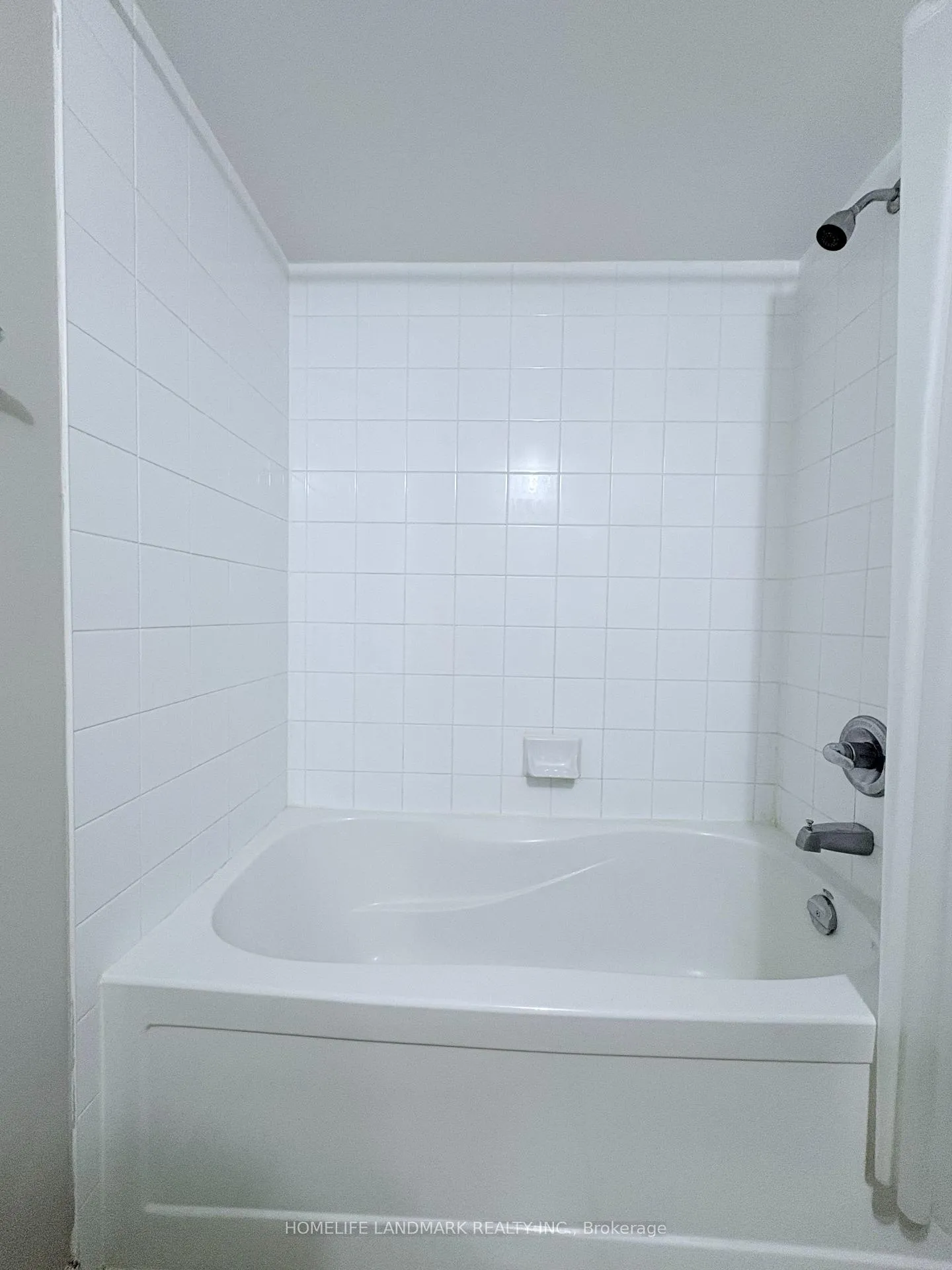 Photo 16 of Unit 2310, 6 Dayspring Circle, Brampton, Goreway Drive Corridor — HOMEH