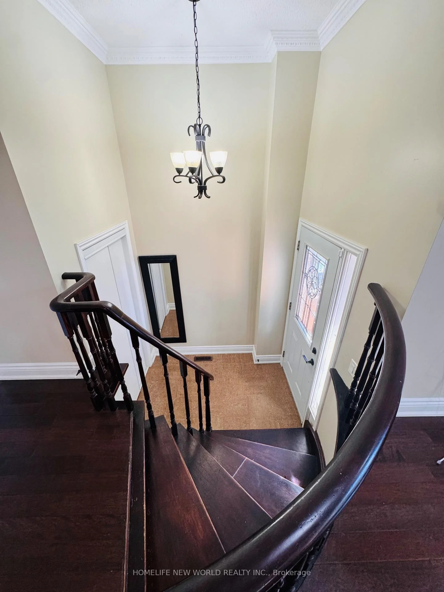 Photo 4 of 24 Kemsing Court, Markham, Milliken Mills West — HOMEH