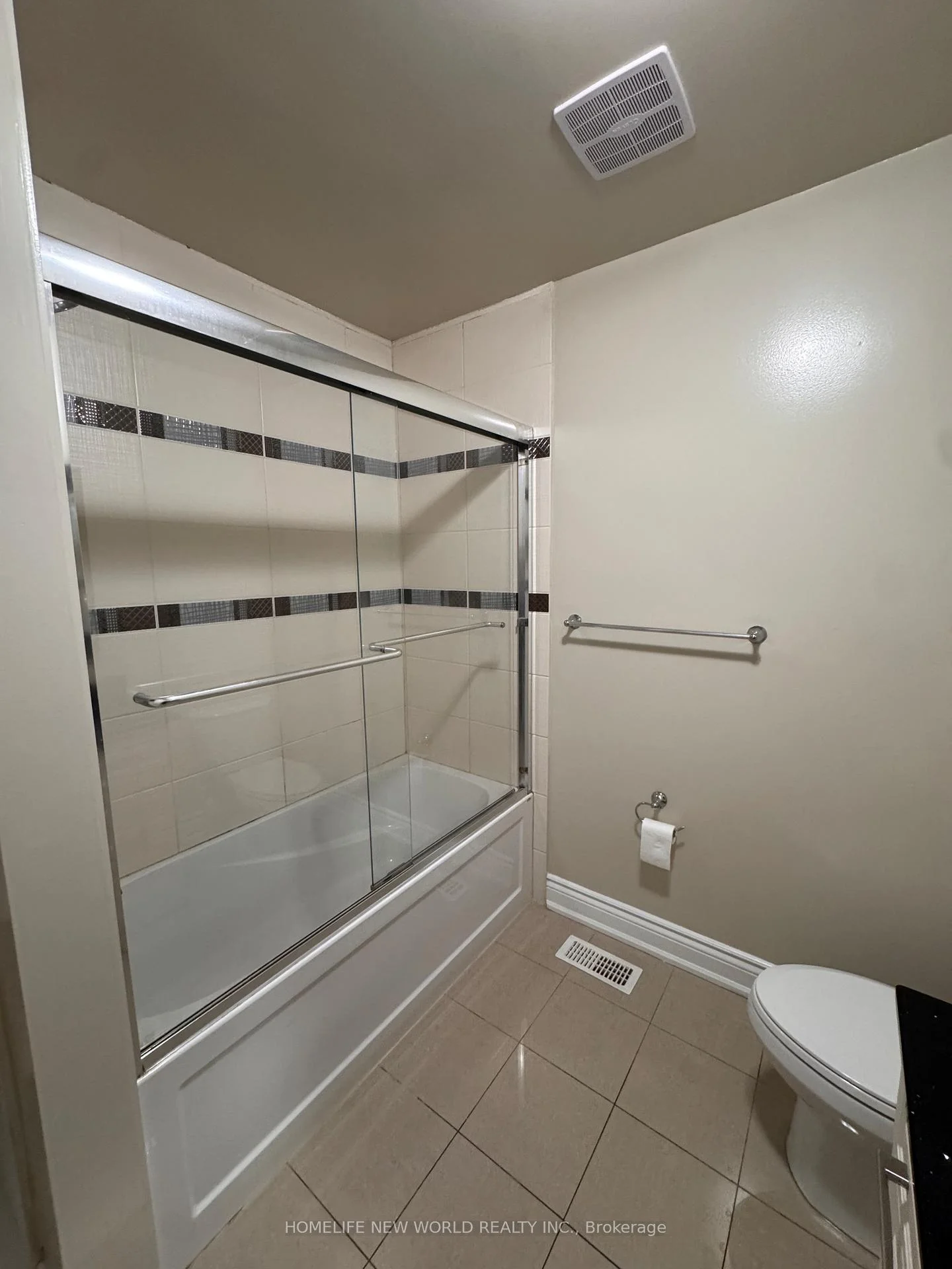 Photo 9 of 24 Kemsing Court, Markham, Milliken Mills West — HOMEH