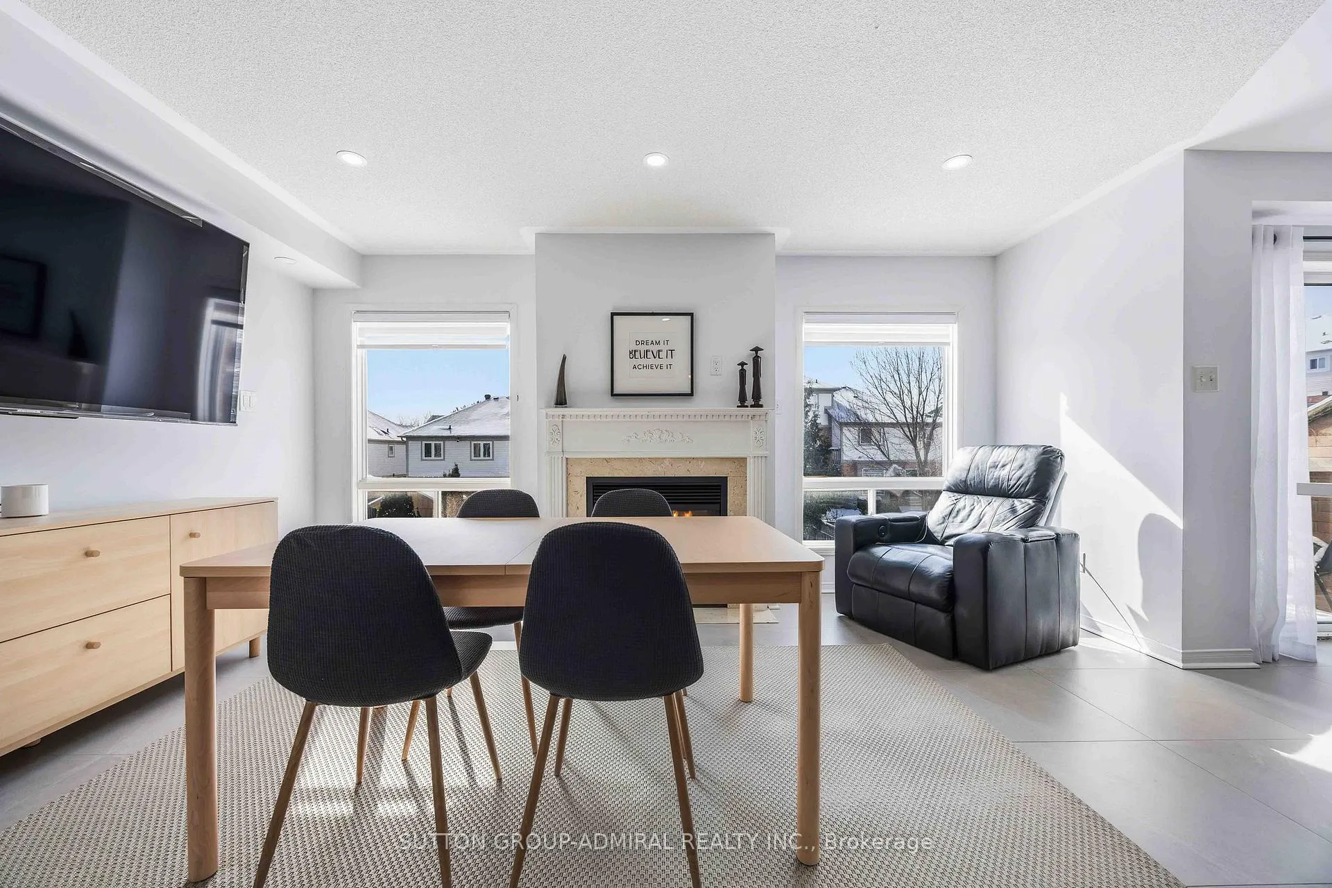 Photo 12 of 75 James Scott Road, Markham, Vinegar Hill — HOMEH