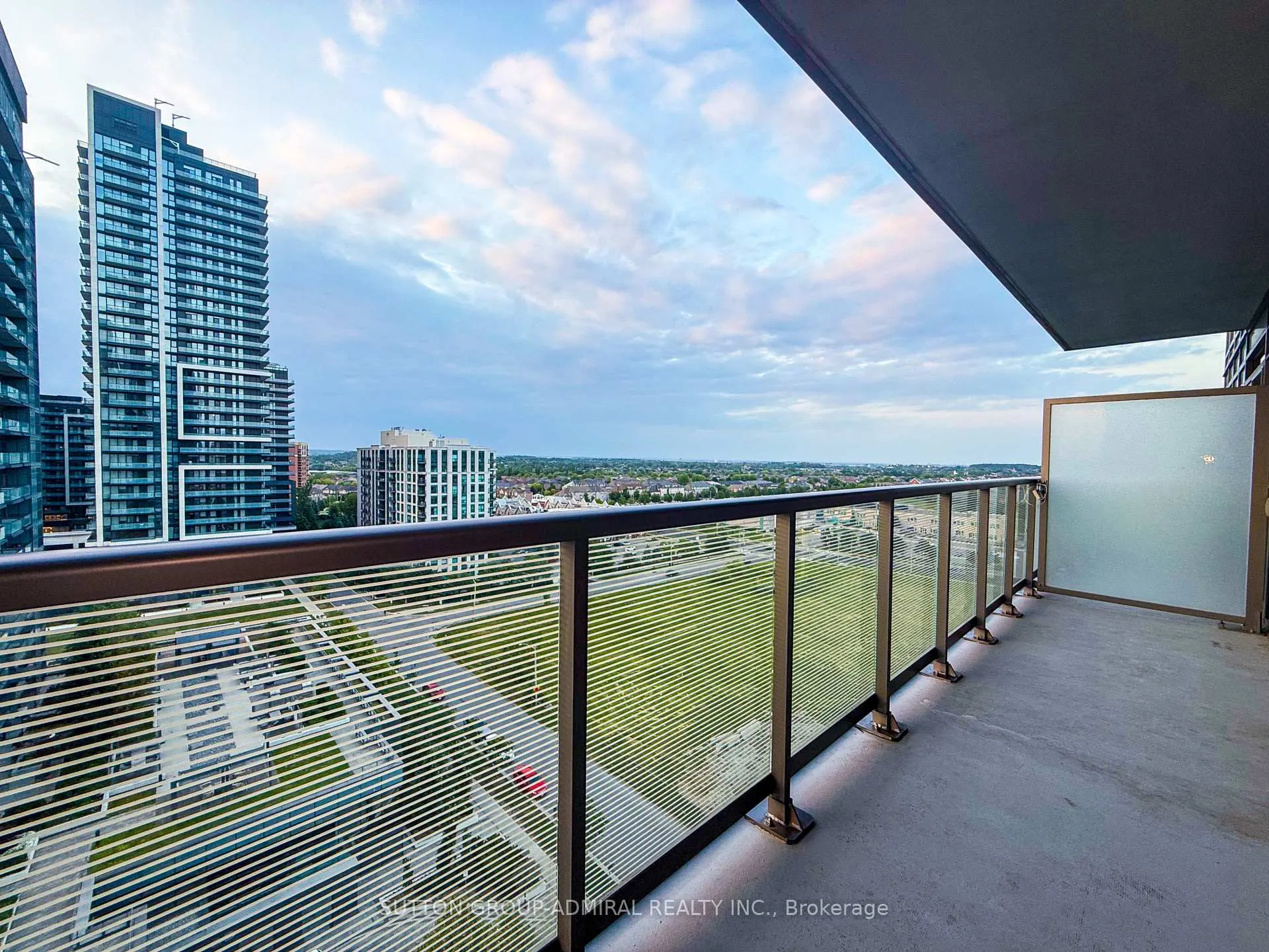 Photo 18 of Unit 1109, 55 Oneida Crescent, Richmond Hill, Langstaff — HOMEH