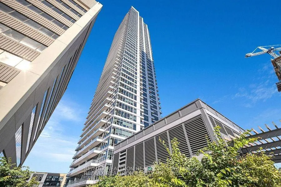 Photo 2 of Unit 4711, 395 Bloor Street E, Toronto, North St. James Town — HOMEH