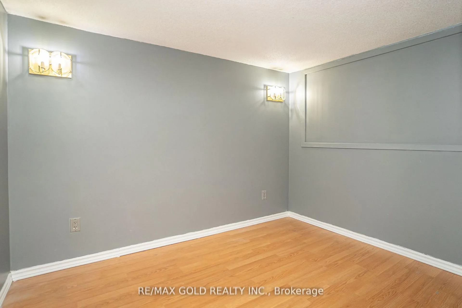 Photo 10 of 24 Bingham Road, Brampton, Madoc — HOMEH