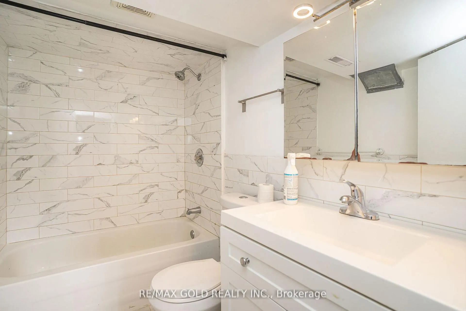Photo 12 of 24 Bingham Road, Brampton, Madoc — HOMEH