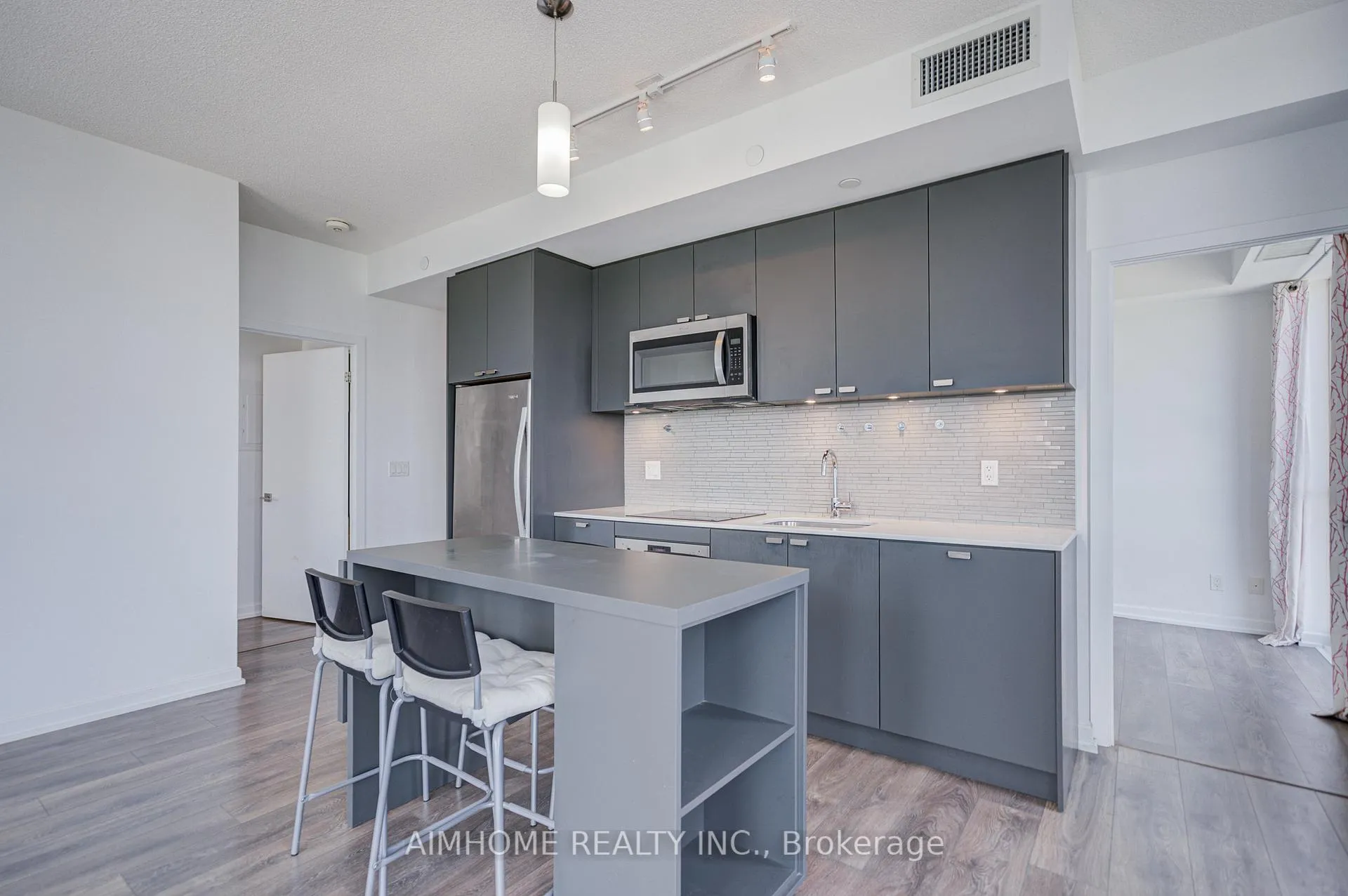 Photo 9 of Unit 1802, 56 Forest Manor Road, North York, Henry Farm — HOMEH