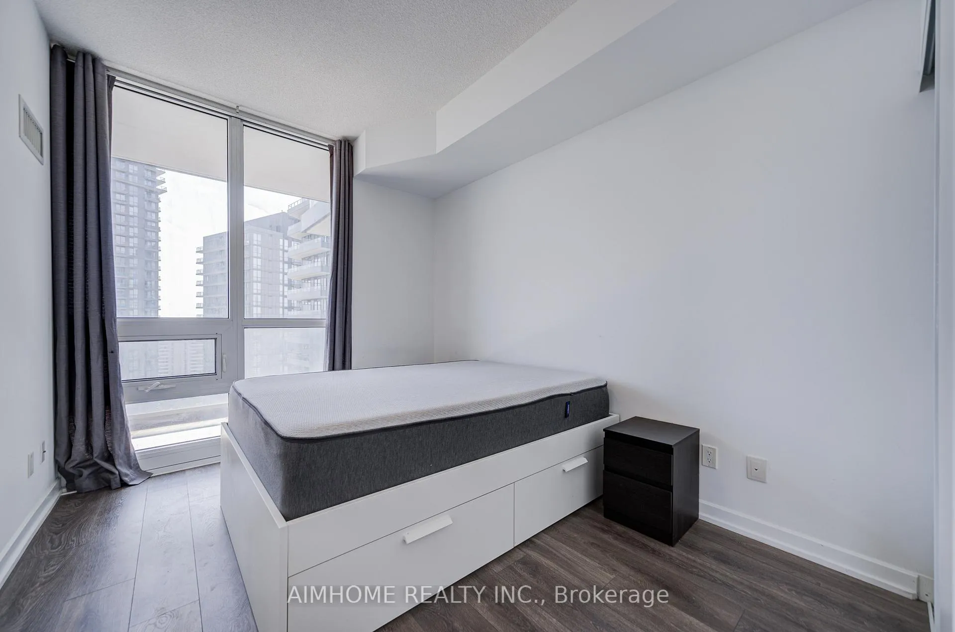Photo 10 of Unit 1802, 56 Forest Manor Road, North York, Henry Farm — HOMEH