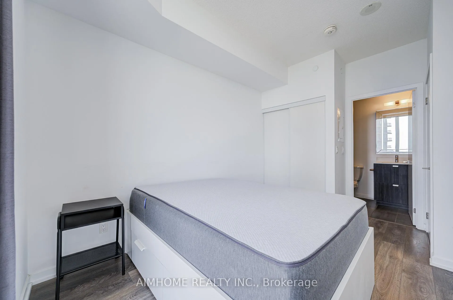 Photo 11 of Unit 1802, 56 Forest Manor Road, North York, Henry Farm — HOMEH
