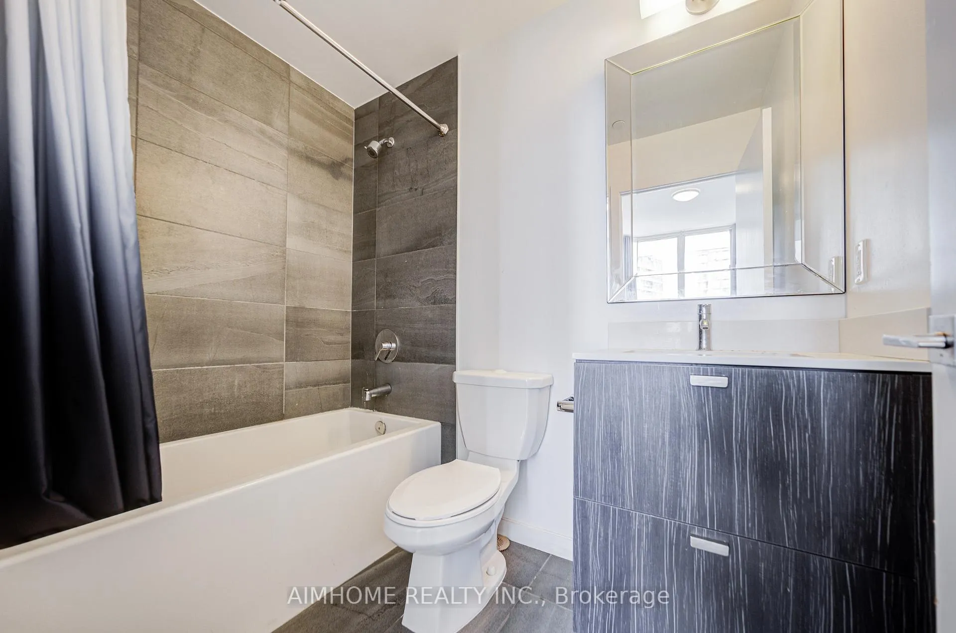 Photo 12 of Unit 1802, 56 Forest Manor Road, North York, Henry Farm — HOMEH