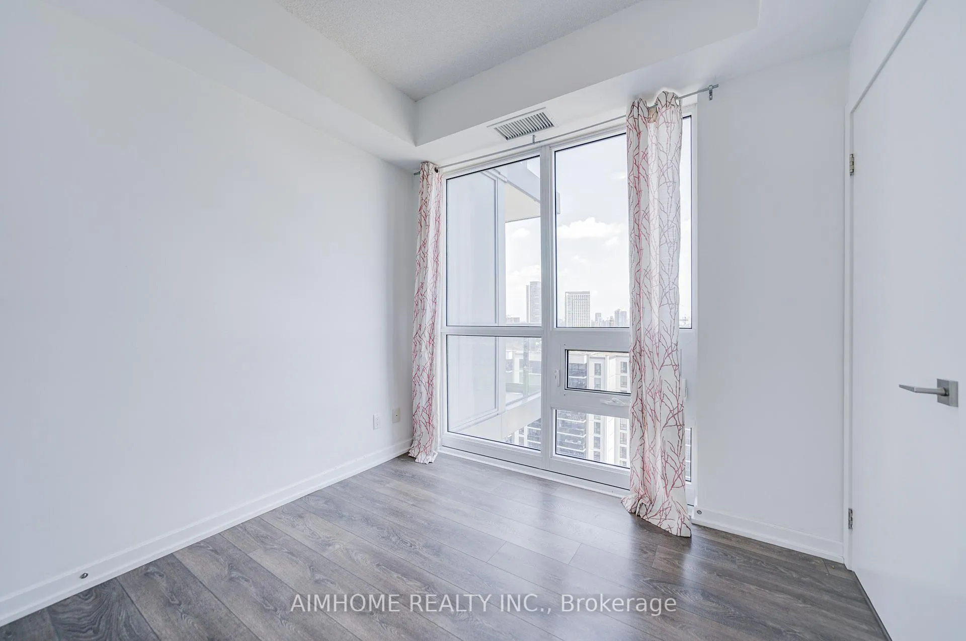 Photo 13 of Unit 1802, 56 Forest Manor Road, North York, Henry Farm — HOMEH