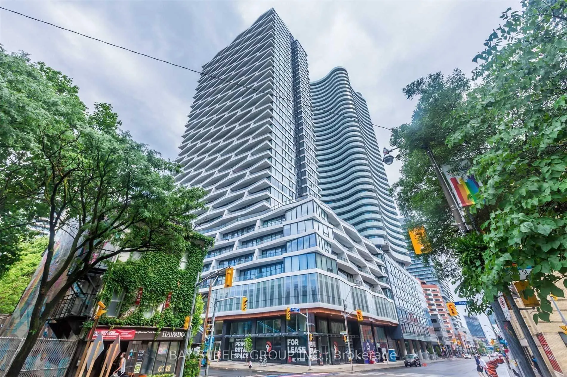 Front of Unit 2815, 85 Wood Street