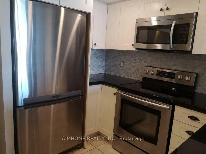 Photo 3 of Unit 2108, 8 Park Road, Toronto, Rosedale-Moore Park — HOMEH