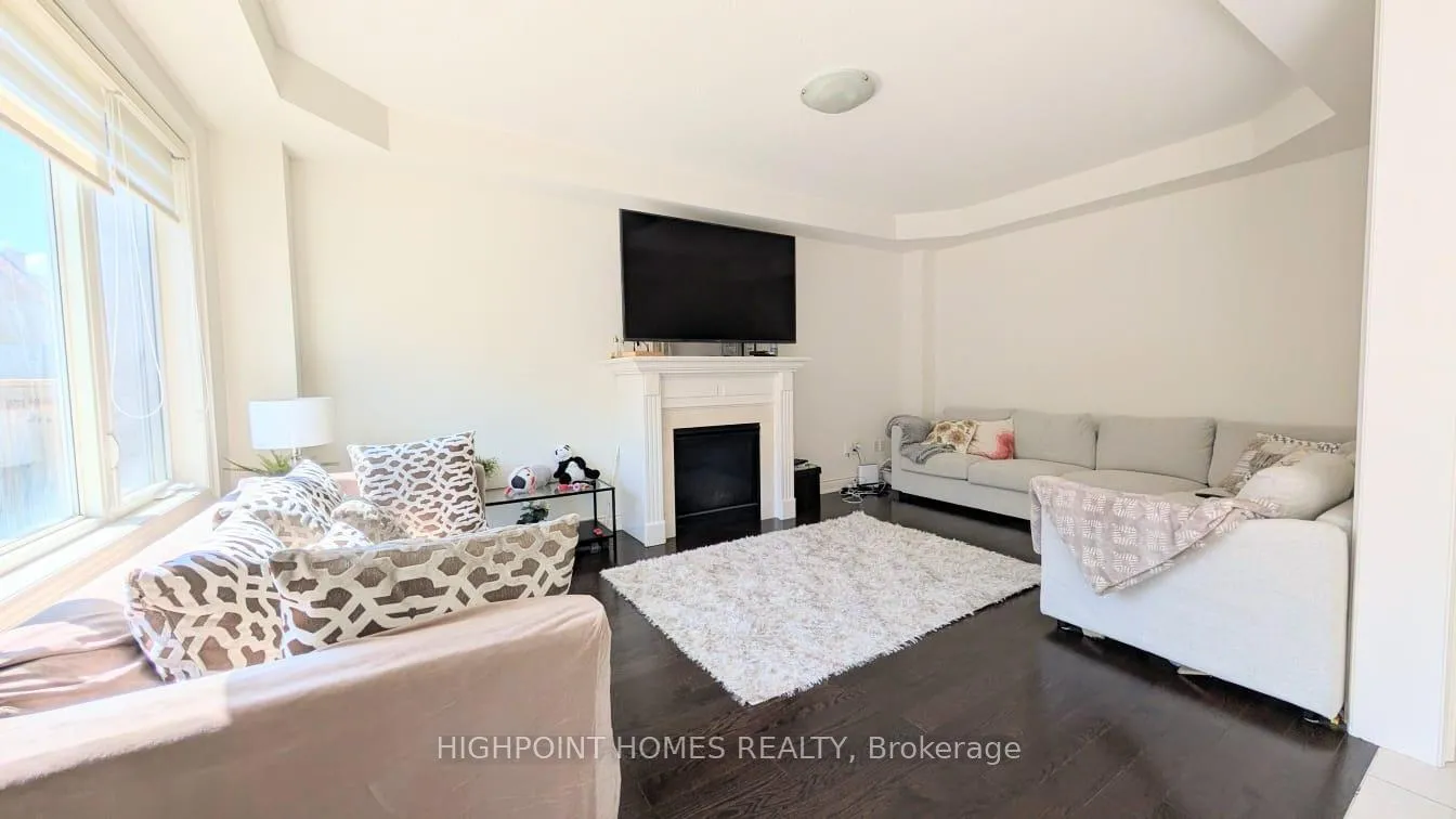 Photo 12 of Unit Upper, 1506 Mendelson Heights, Milton, Ford — HOMEH
