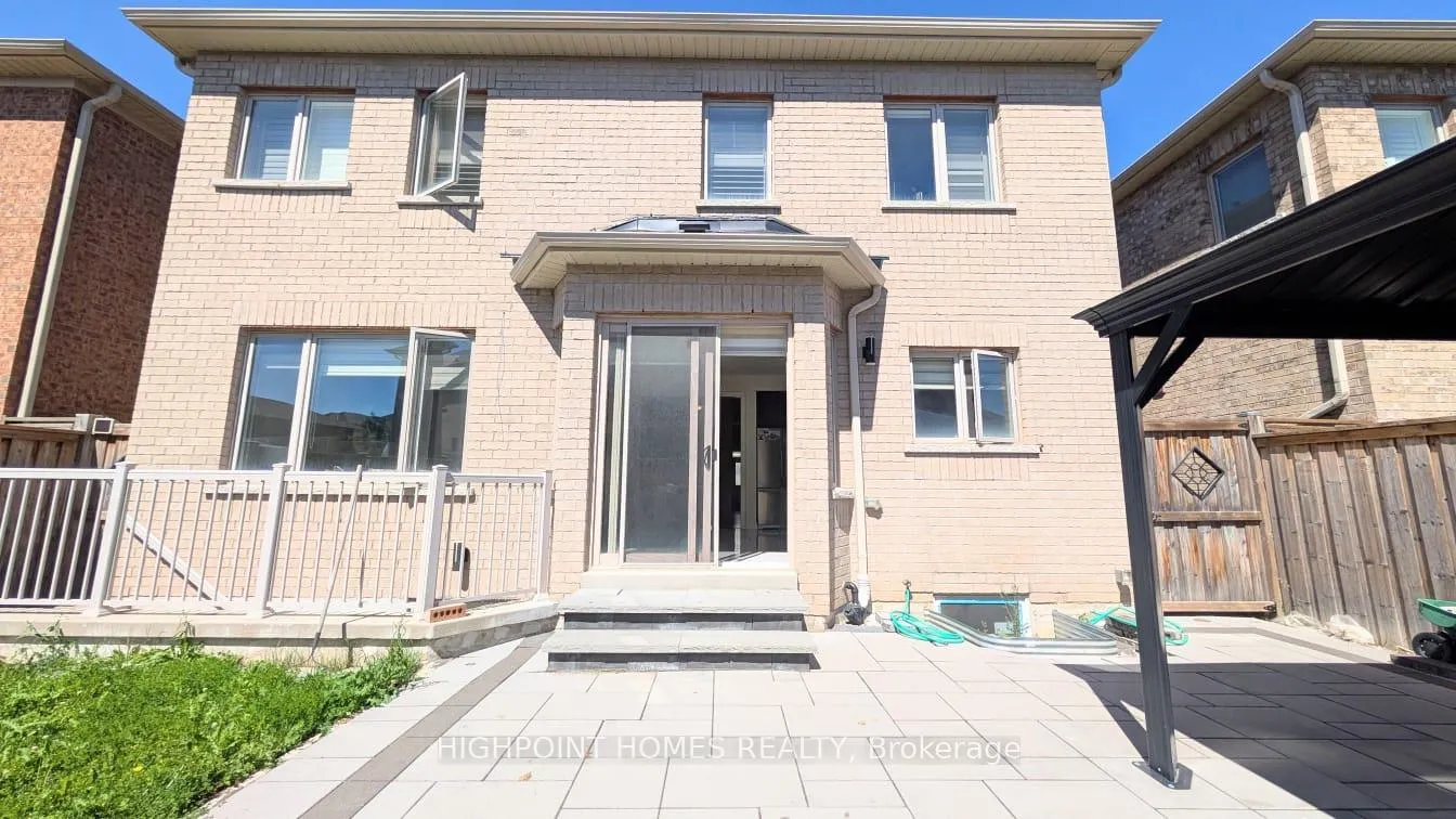 Photo 16 of Unit Upper, 1506 Mendelson Heights, Milton, Ford — HOMEH