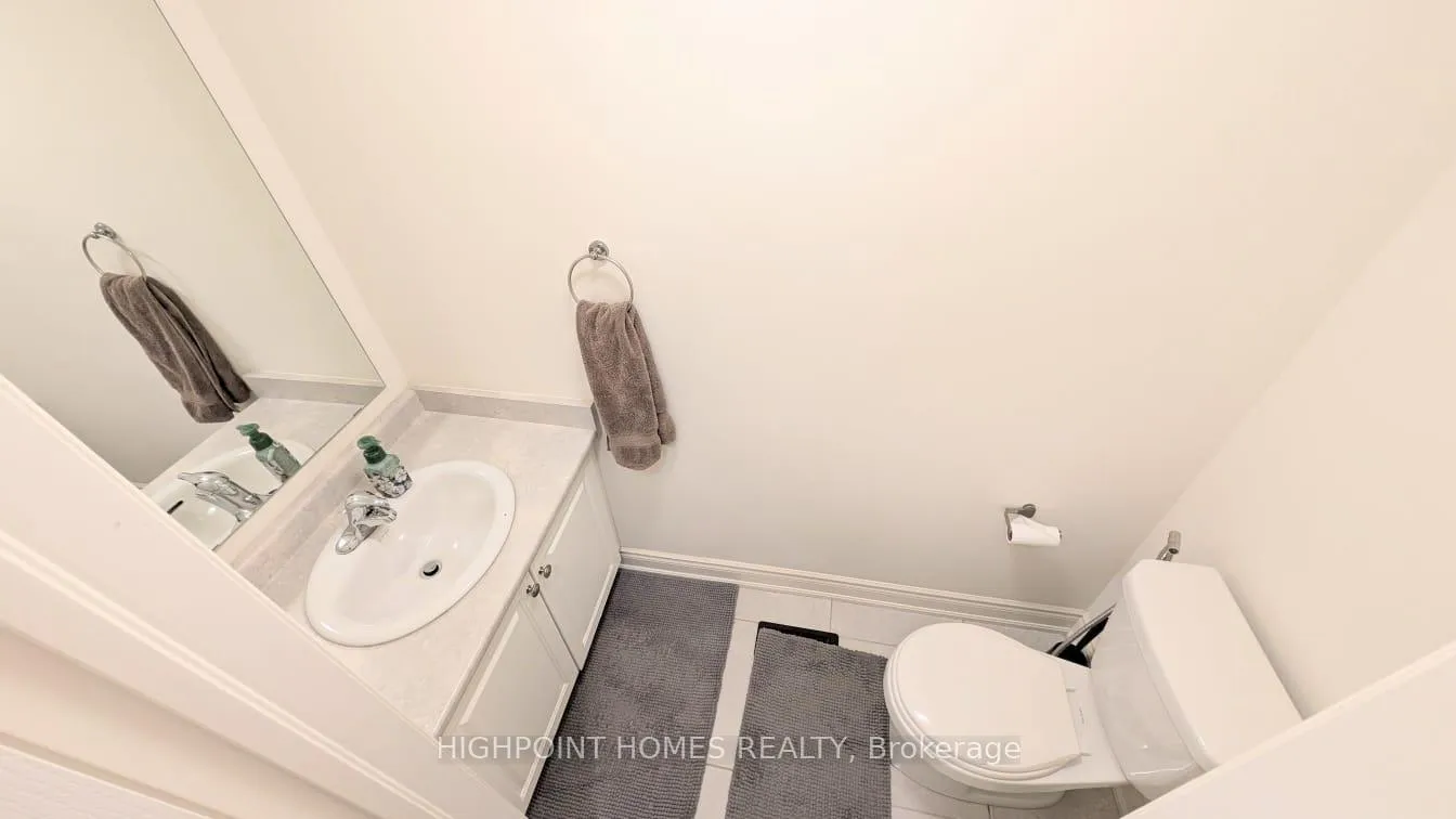 Photo 23 of Unit Upper, 1506 Mendelson Heights, Milton, Ford — HOMEH