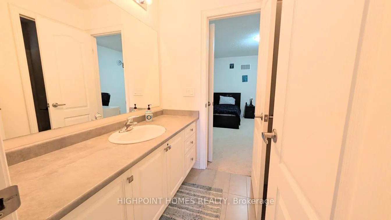 Photo 35 of Unit Upper, 1506 Mendelson Heights, Milton, Ford — HOMEH