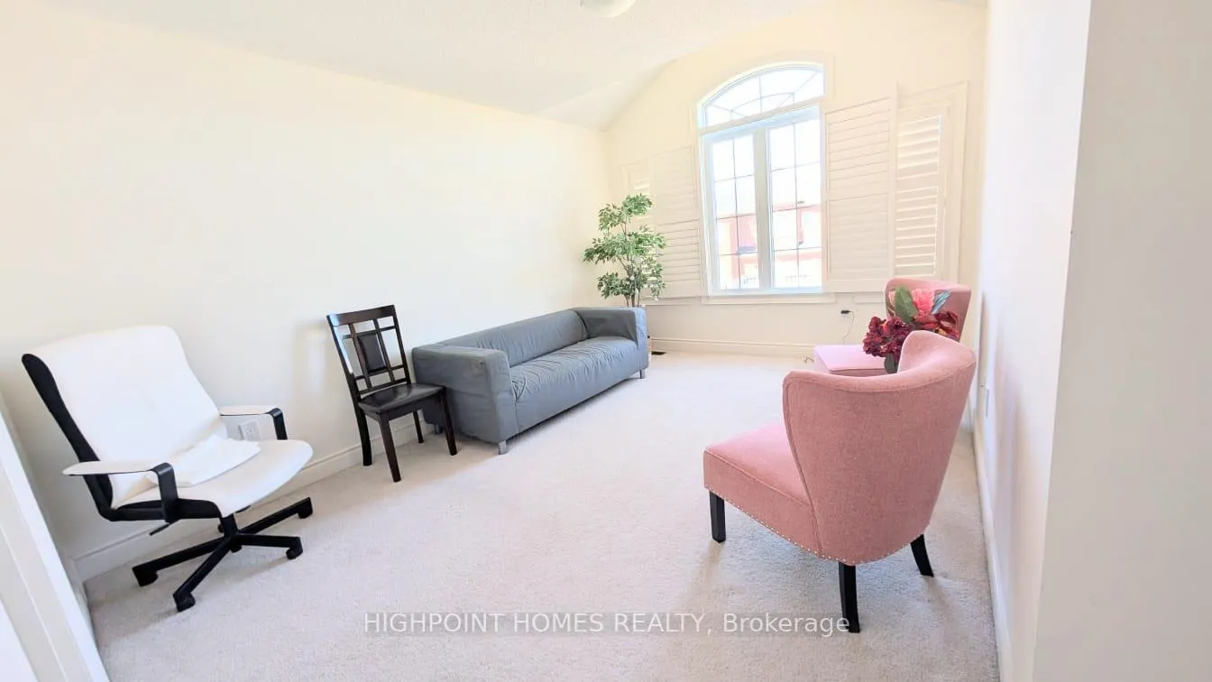 Photo 37 of Unit Upper, 1506 Mendelson Heights, Milton, Ford — HOMEH
