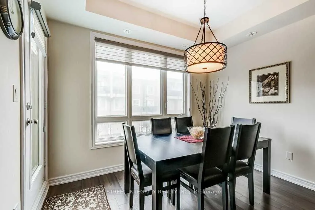 Photo 4 of Unit 15, 9601 Jane Street, Vaughan, Maple — HOMEH