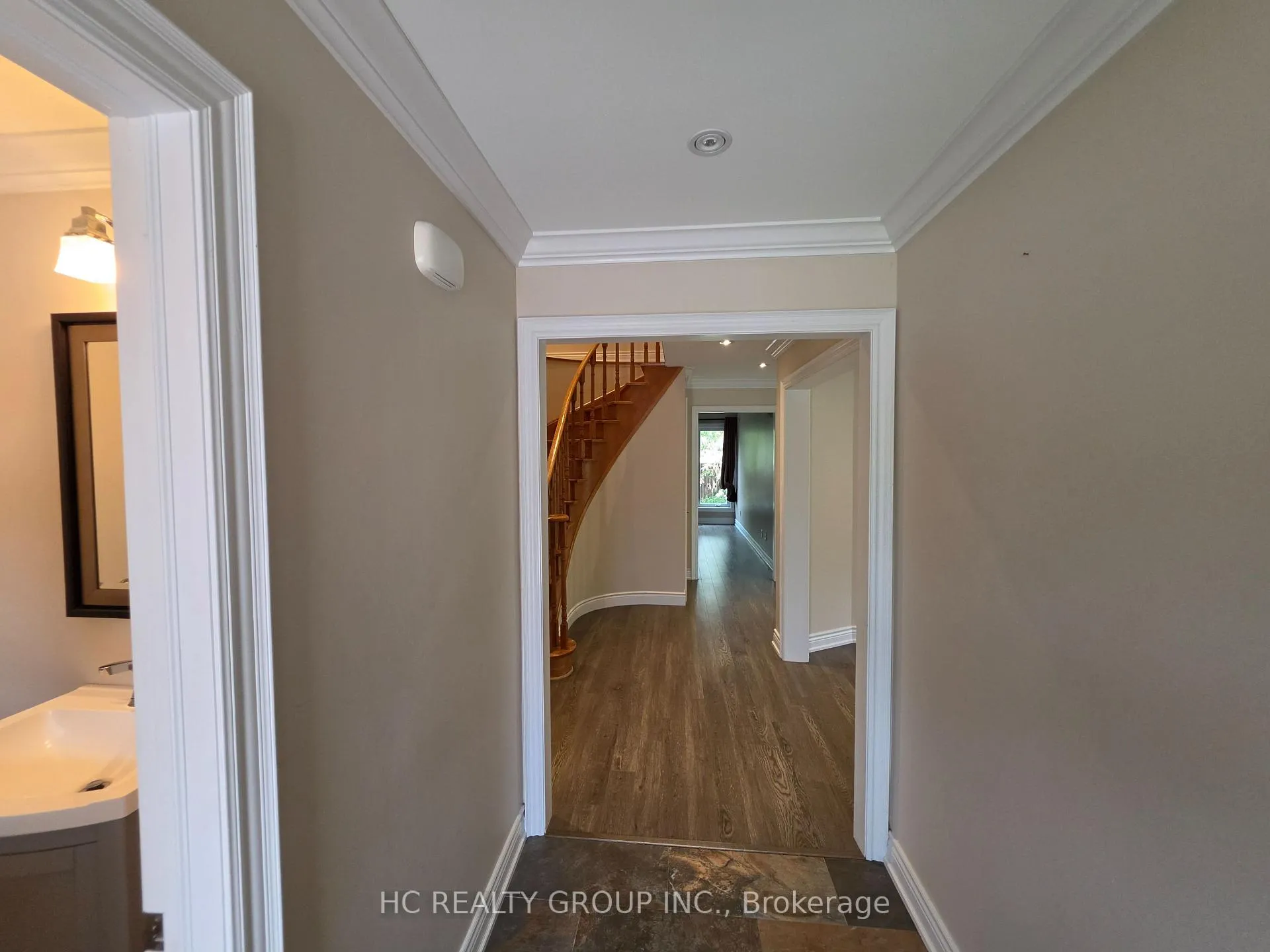 Photo 2 of 40 Stargell Crescent, Markham, Raymerville — HOMEH