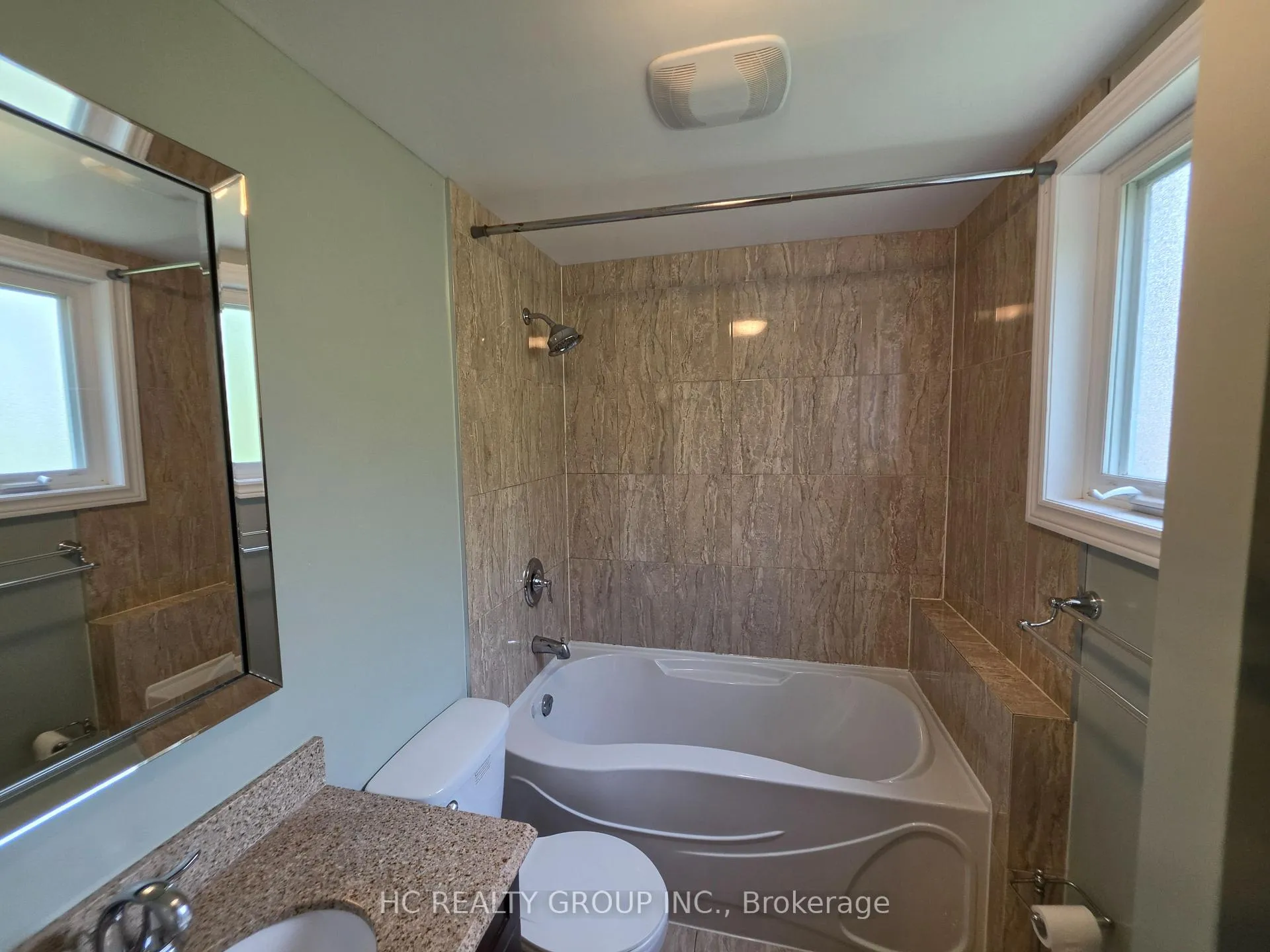 Photo 16 of 40 Stargell Crescent, Markham, Raymerville — HOMEH