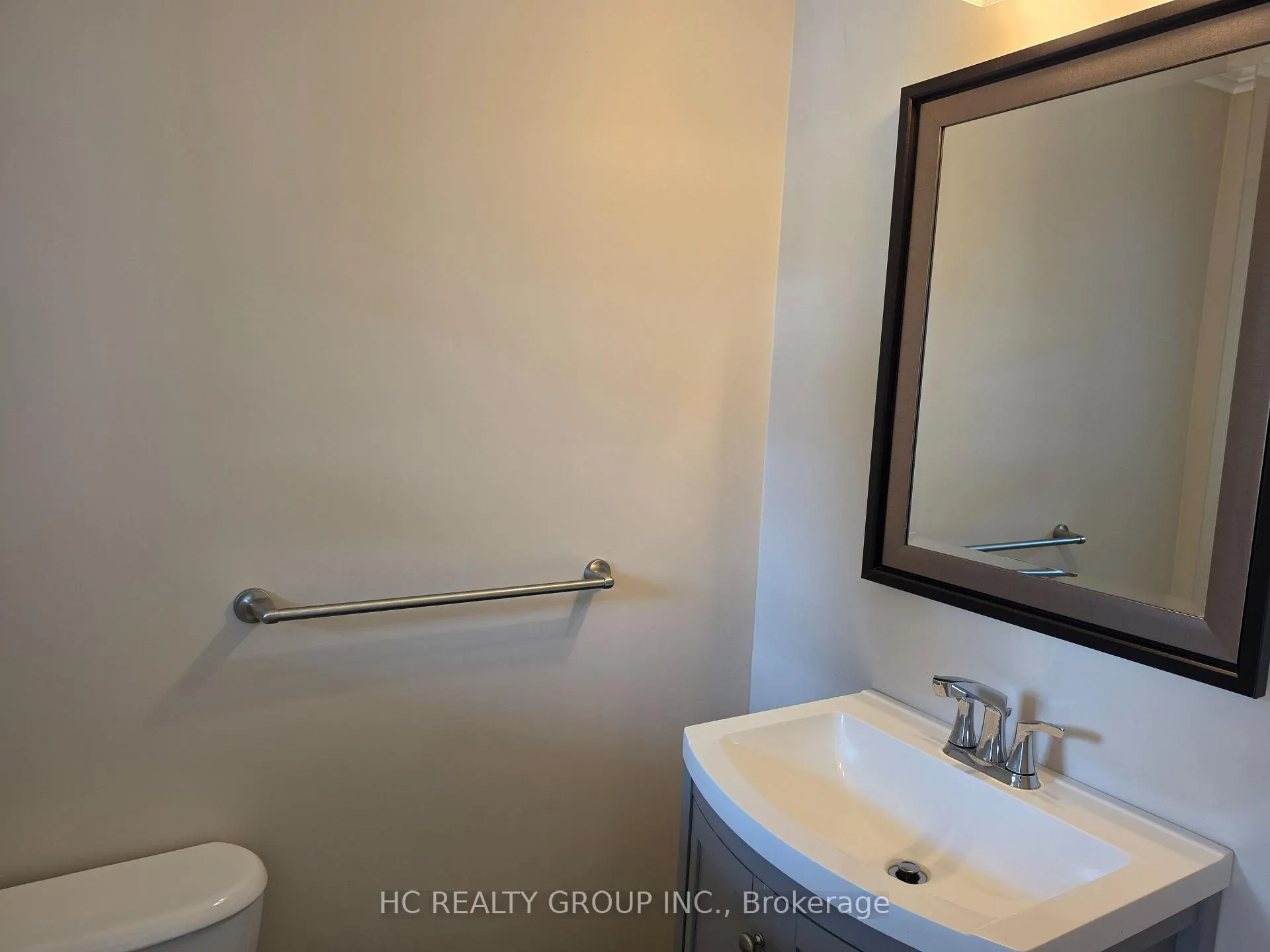 Photo 18 of 40 Stargell Crescent, Markham, Raymerville — HOMEH