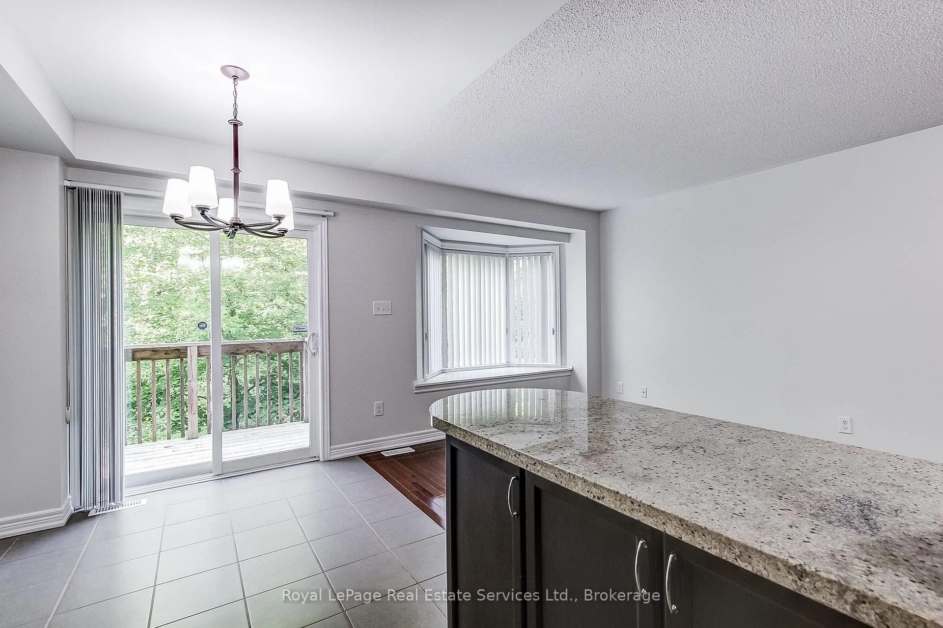 Photo 18 of Unit 22, 233 Duskywing Way, Oakville, Bronte — HOMEH