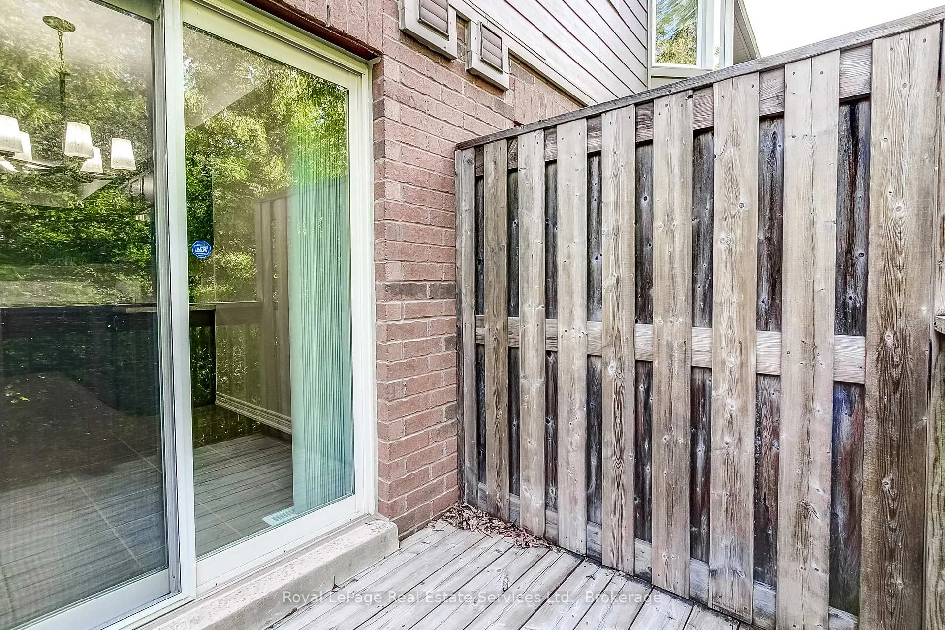 Photo 42 of Unit 22, 233 Duskywing Way, Oakville, Bronte — HOMEH