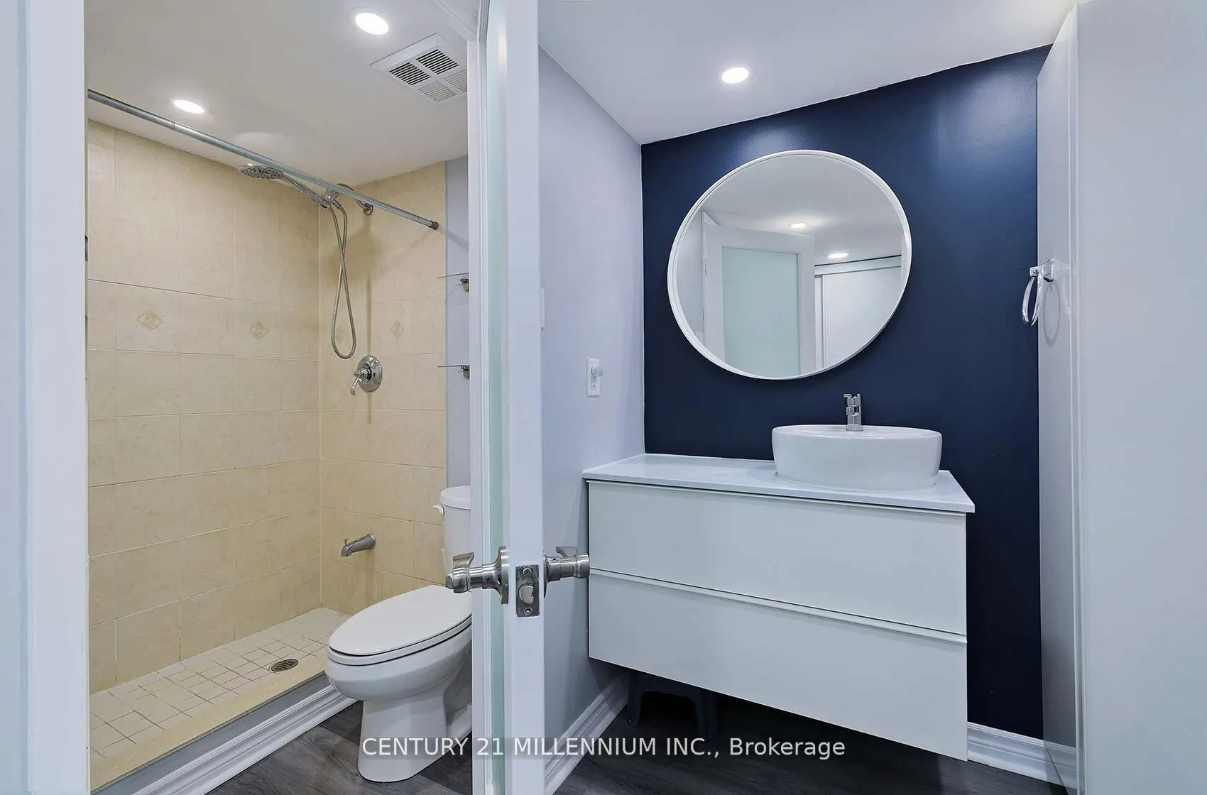 Photo 17 of Unit 703, 330 Mill Street S, Brampton, Brampton South — HOMEH