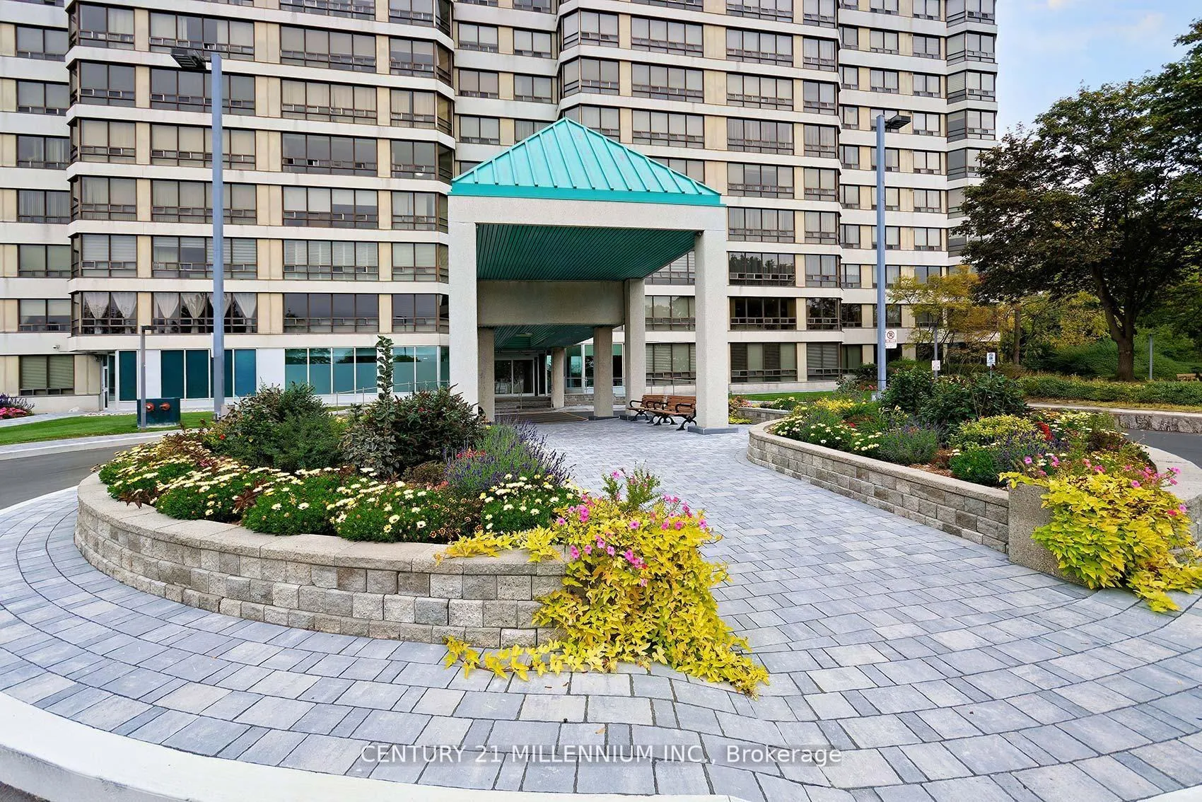 Photo 39 of Unit 703, 330 Mill Street S, Brampton, Brampton South — HOMEH