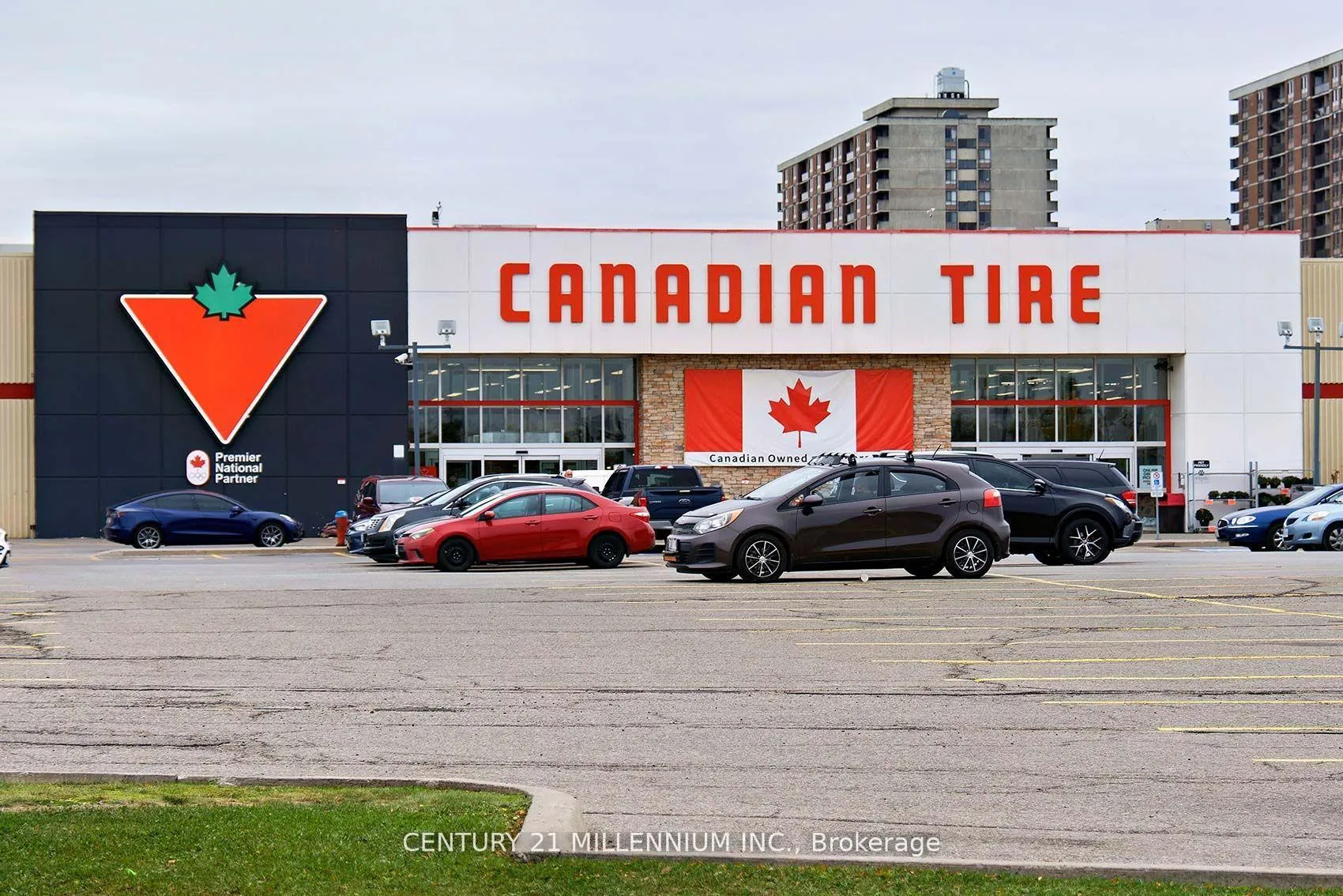 Photo 47 of Unit 703, 330 Mill Street S, Brampton, Brampton South — HOMEH