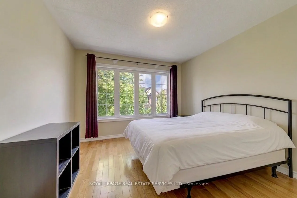 Photo 32 of 9 Barnstone Drive, Markham, Wismer — HOMEH