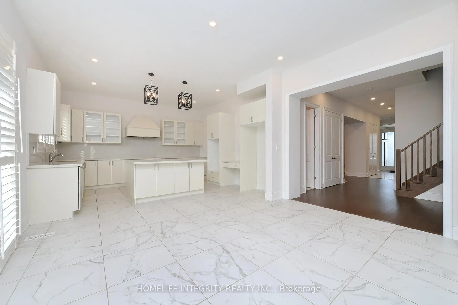 Photo 9 of 1144 Wickham Road, Innisfil, Rural Innisfil — HOMEH