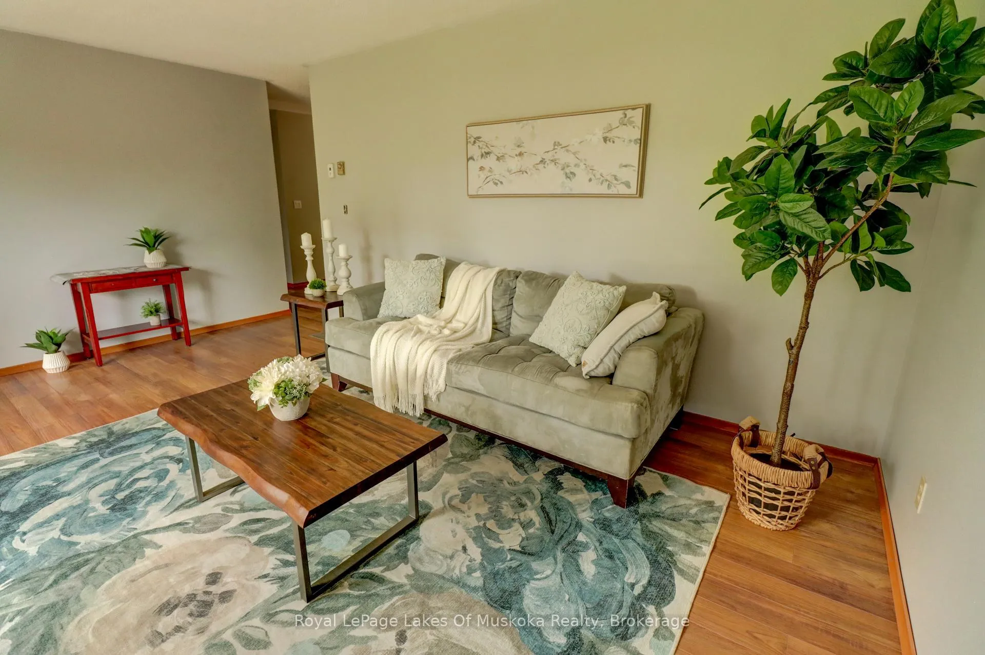Photo 4 of 2 Quirt Crescent, Sundridge — HOMEH