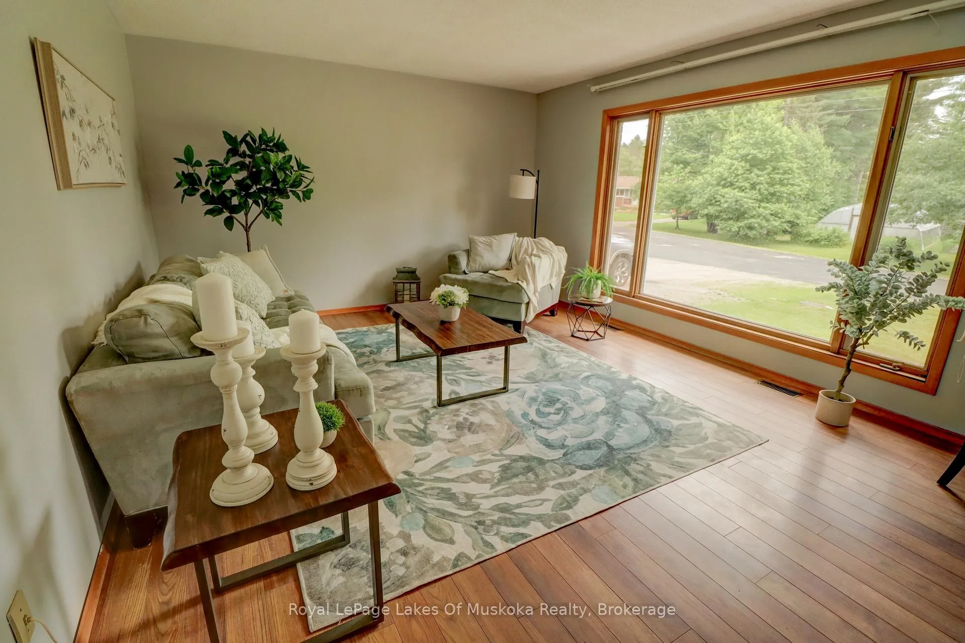 Photo 6 of 2 Quirt Crescent, Sundridge — HOMEH